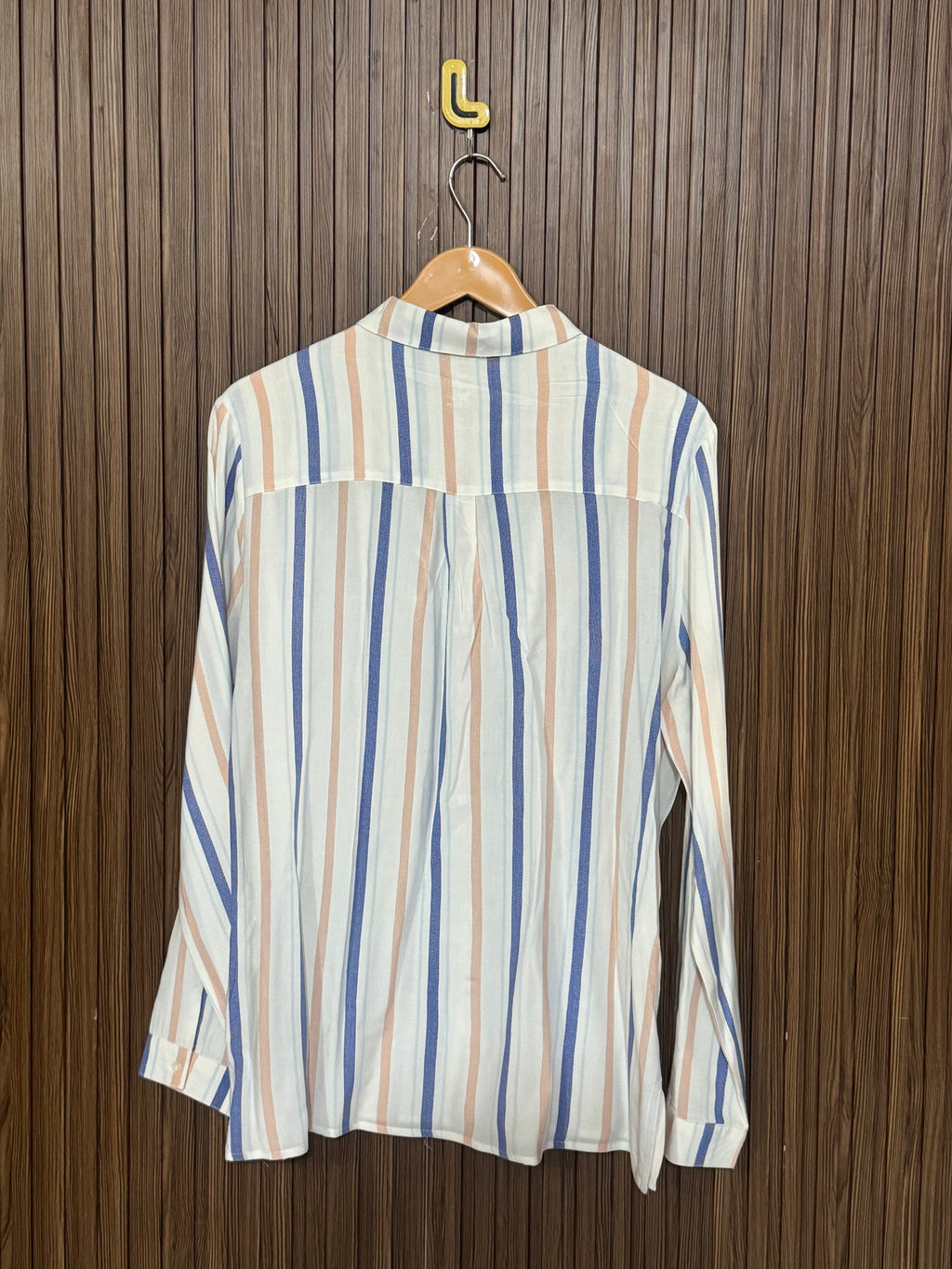 Chest 22 Length 27 Fabric Silk Casual Full Sleeves