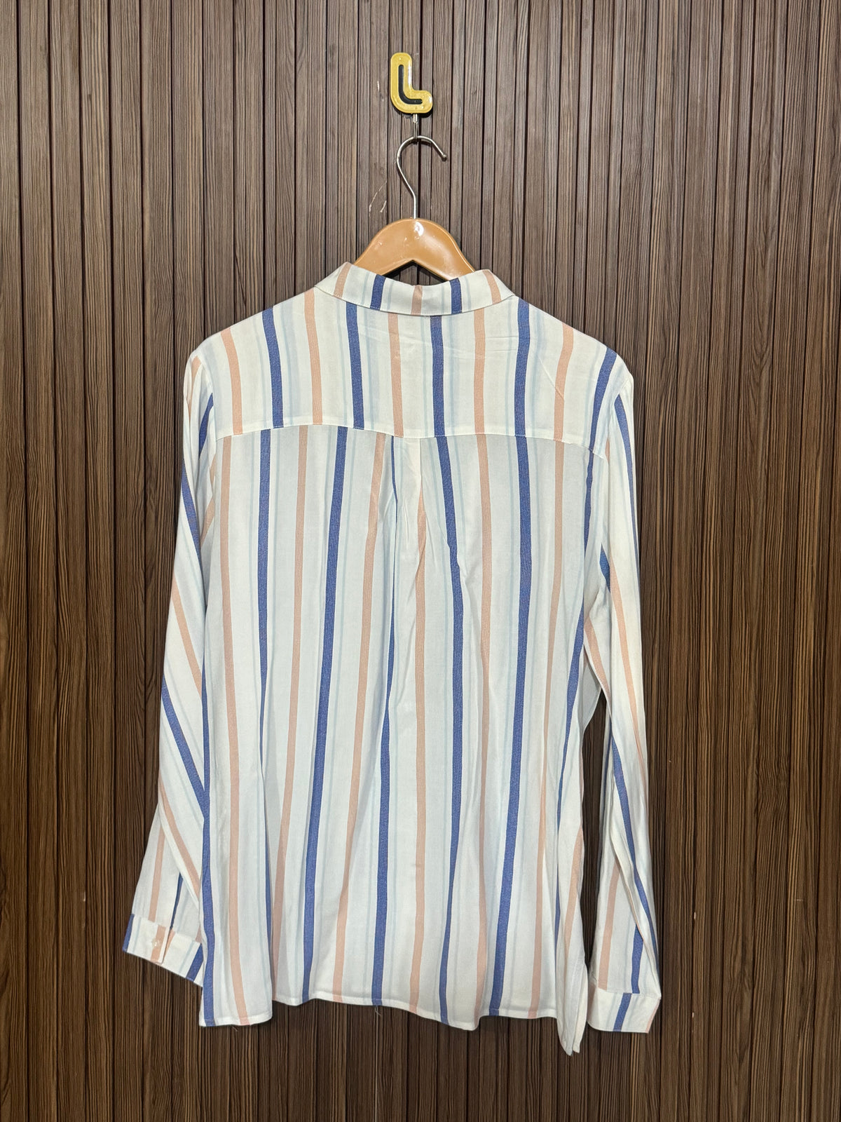 Chest 22 Length 27 Fabric Silk Casual Full Sleeves