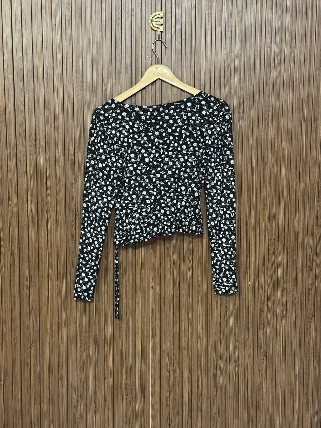 Chest 17 Length 16 Fabric Elastic Ditsy Print