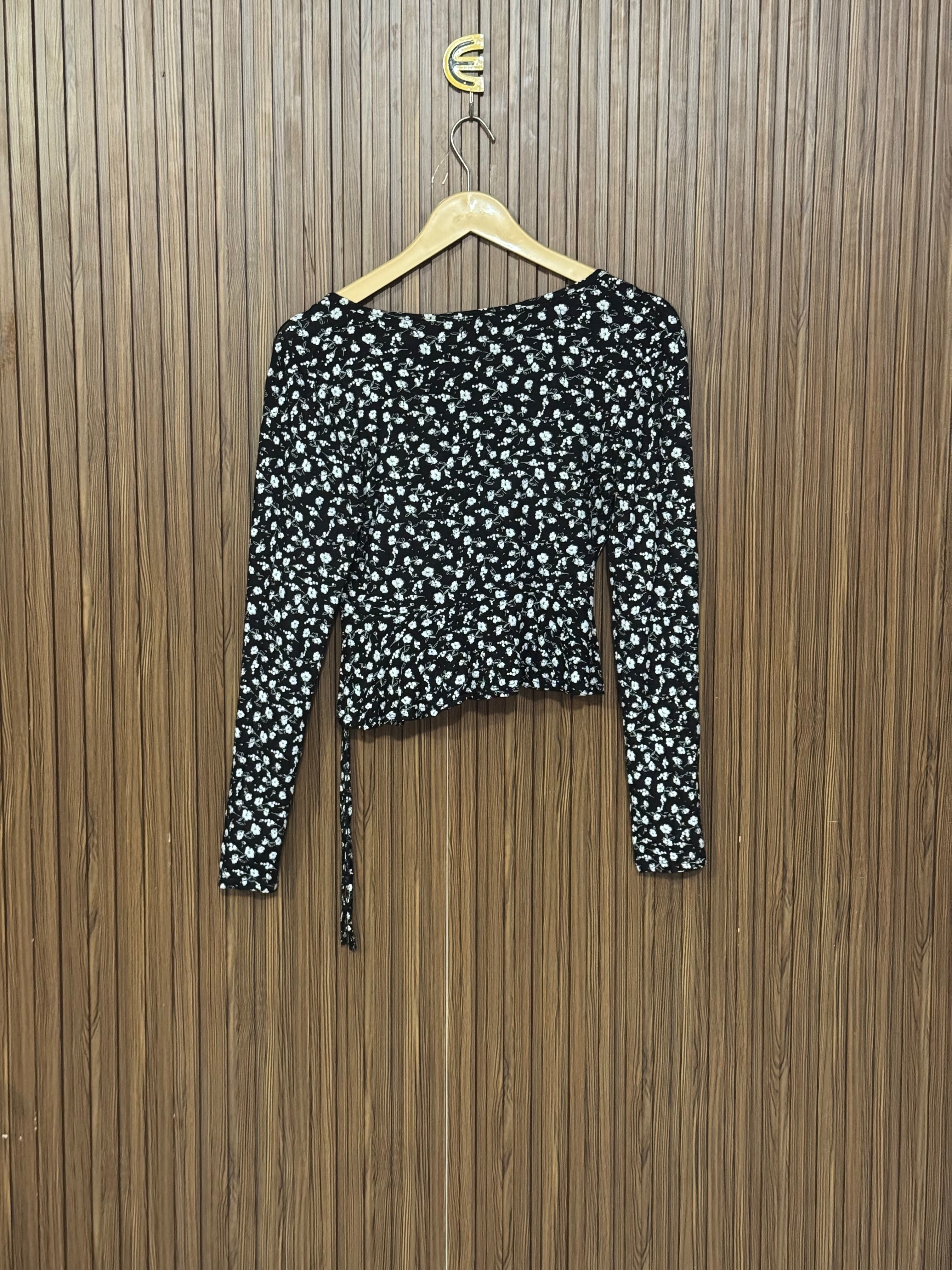 Chest 17 Length 16 Fabric Elastic Ditsy Print