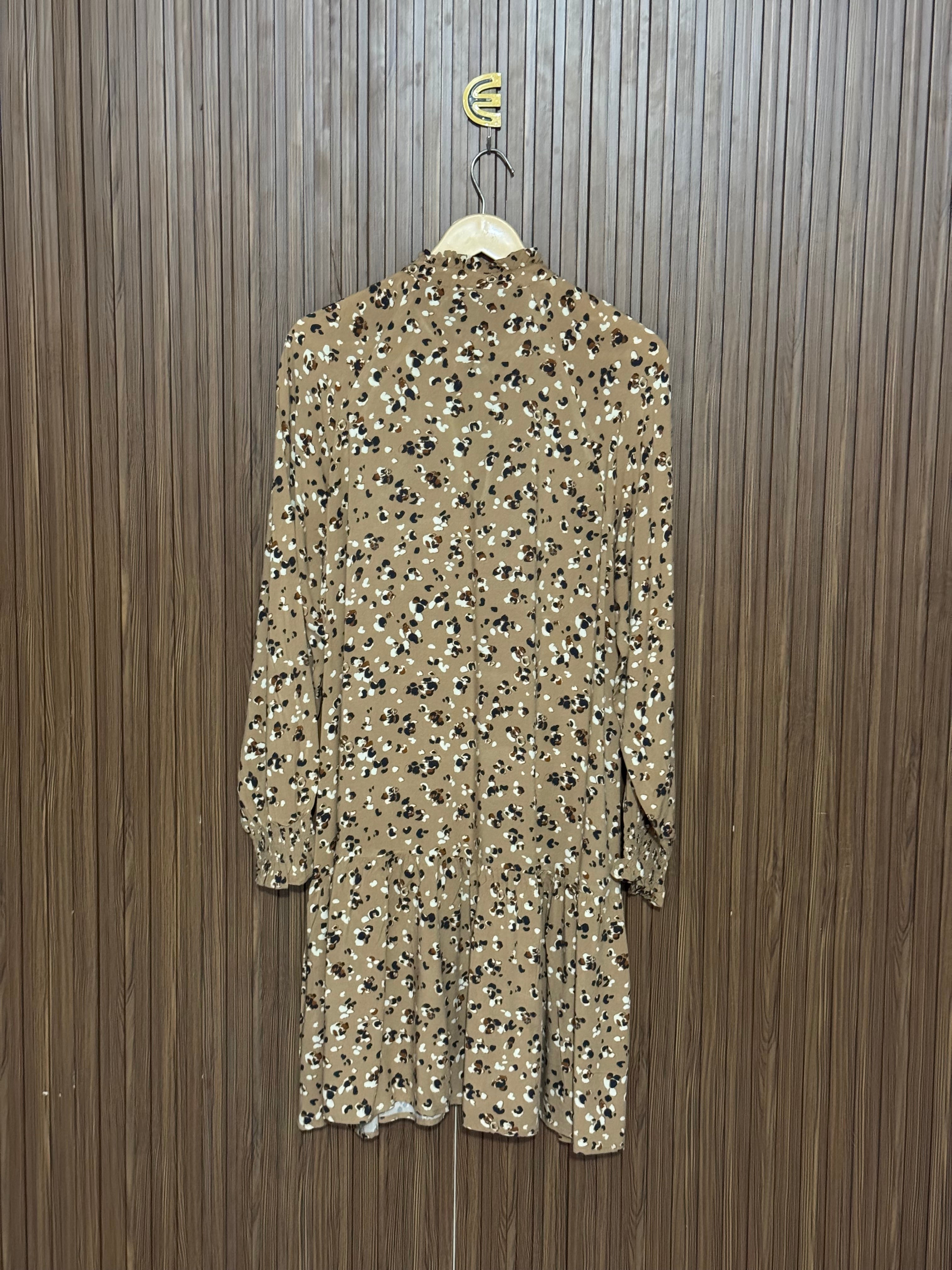 Tie-Neck Long Top