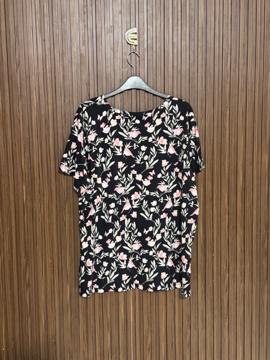 Chest 22 Length 27 Simple Graphic Shirt