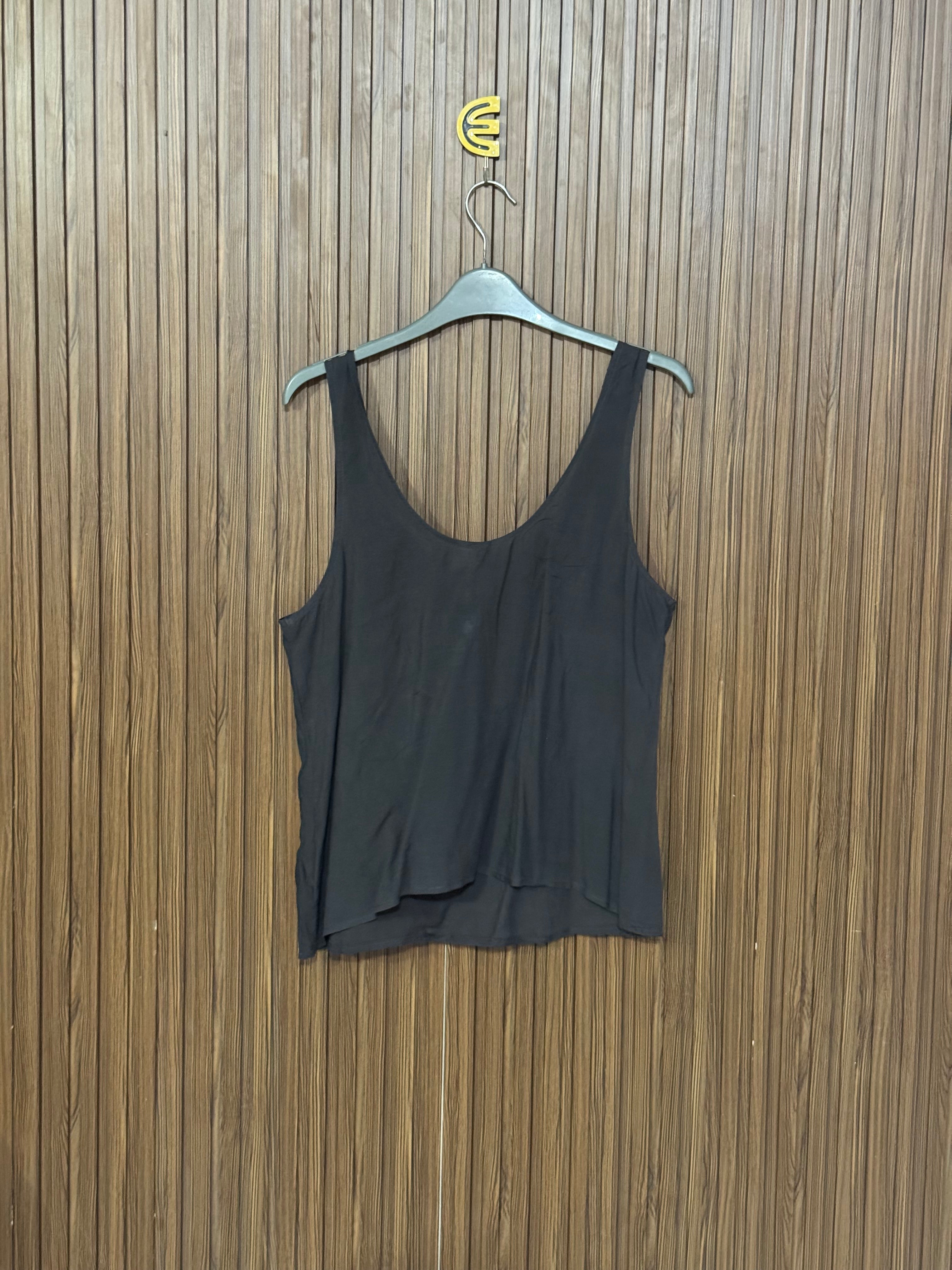 Grey Button-Front Sleeveless Top