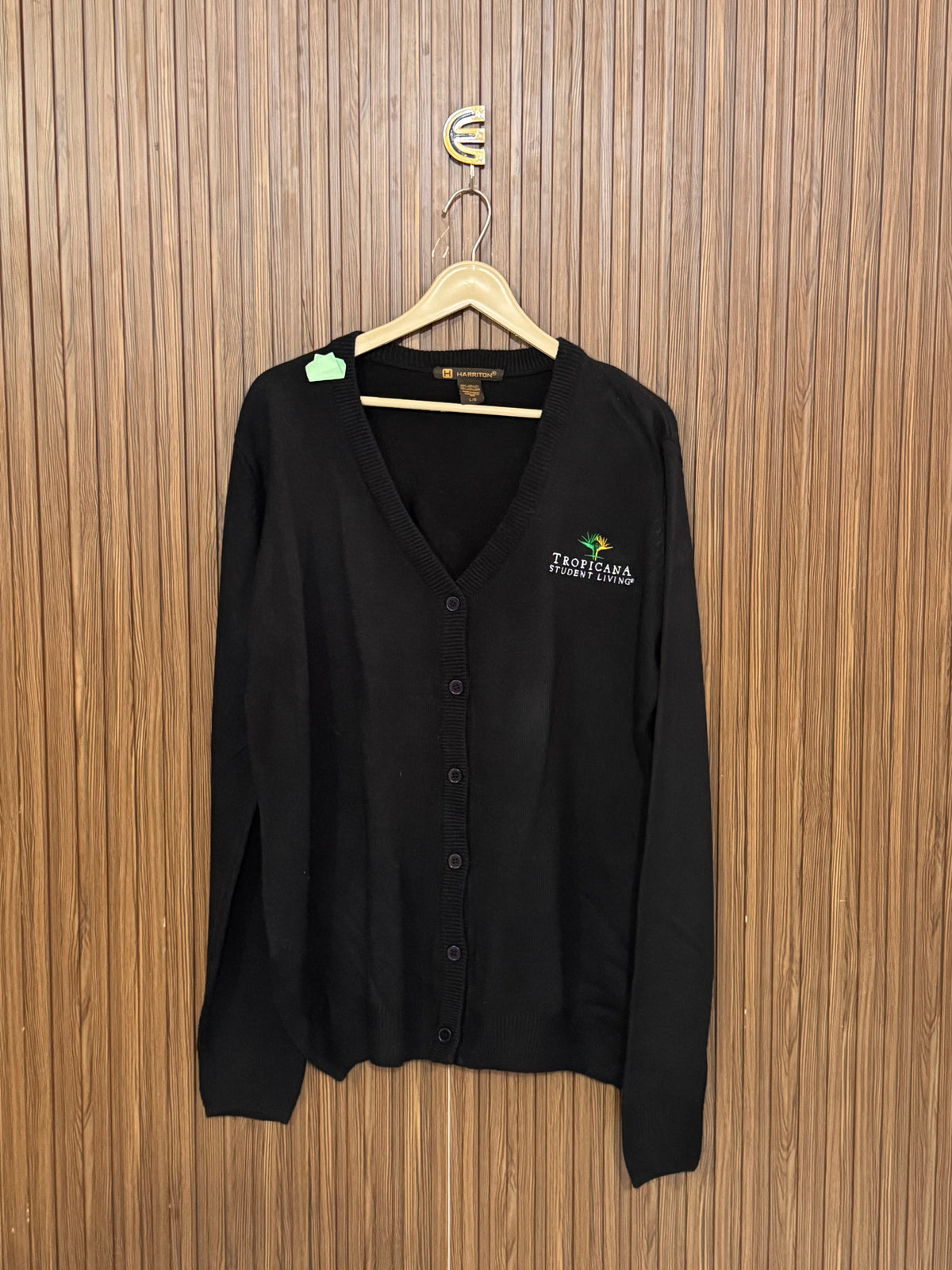 Chest 23 Length 28 Soft Sweater