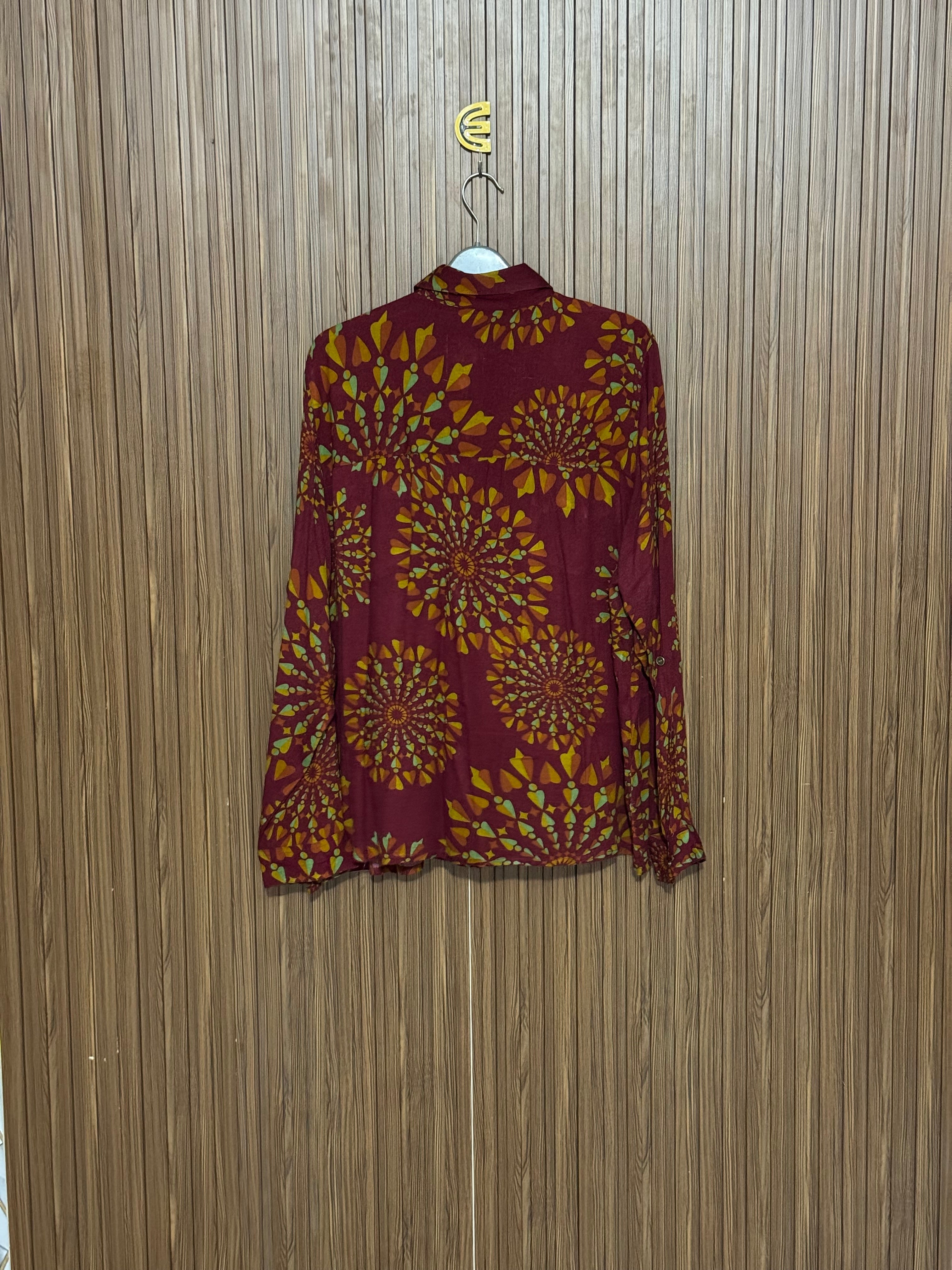 Chest 25 Length 25 Fabric Nylon Maroon Shirt Style Top