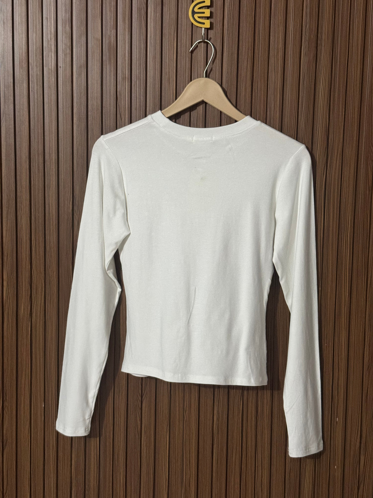 White Solid Casual Crop Top