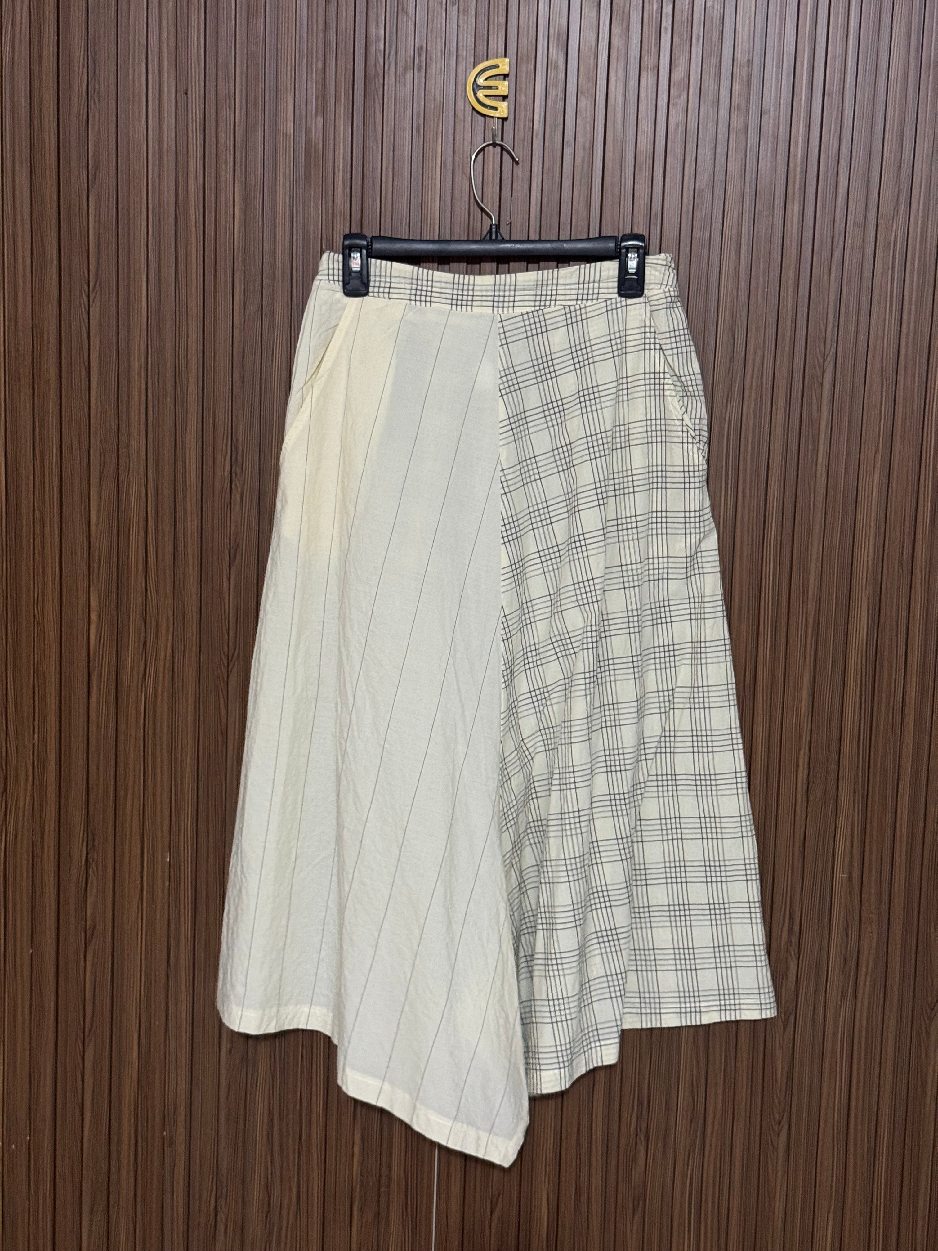 White Mixed Print Skirt