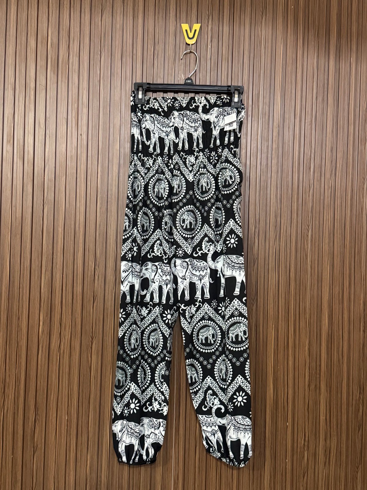 Waist 28 to 30 Length 39 Fabric Silk Warm Pattern