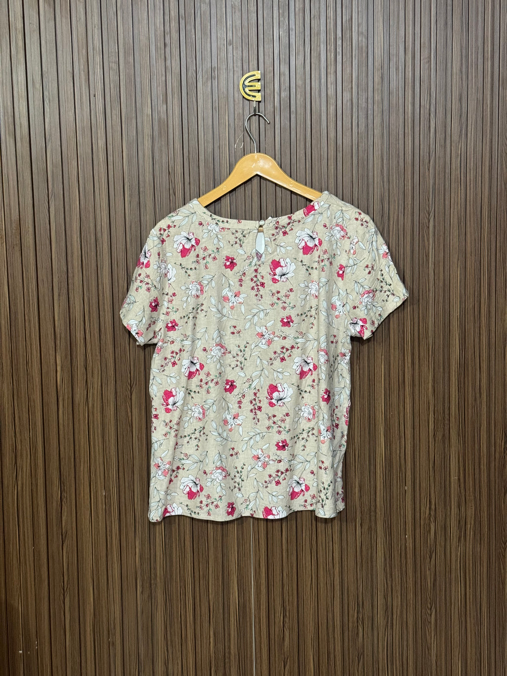 Chest 20 Length 24 Chloe Shirt