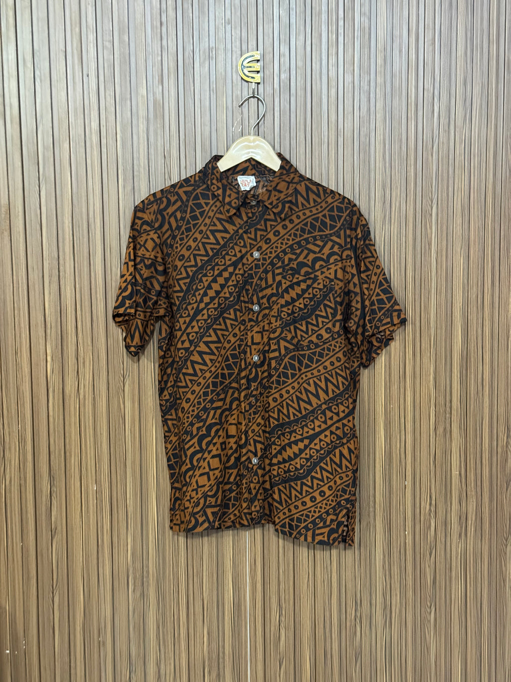 Chest 18 Length 27 Chloe Shirt