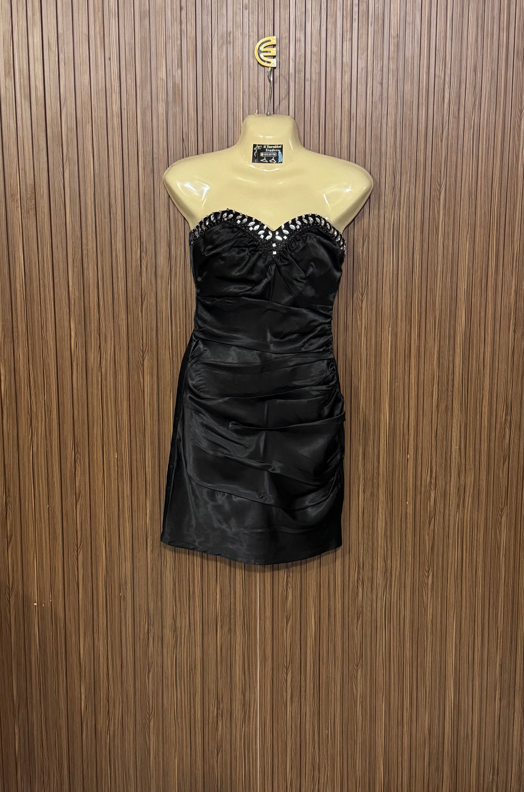 Chest 13 Length 26 Fabric Silk Neck Dress