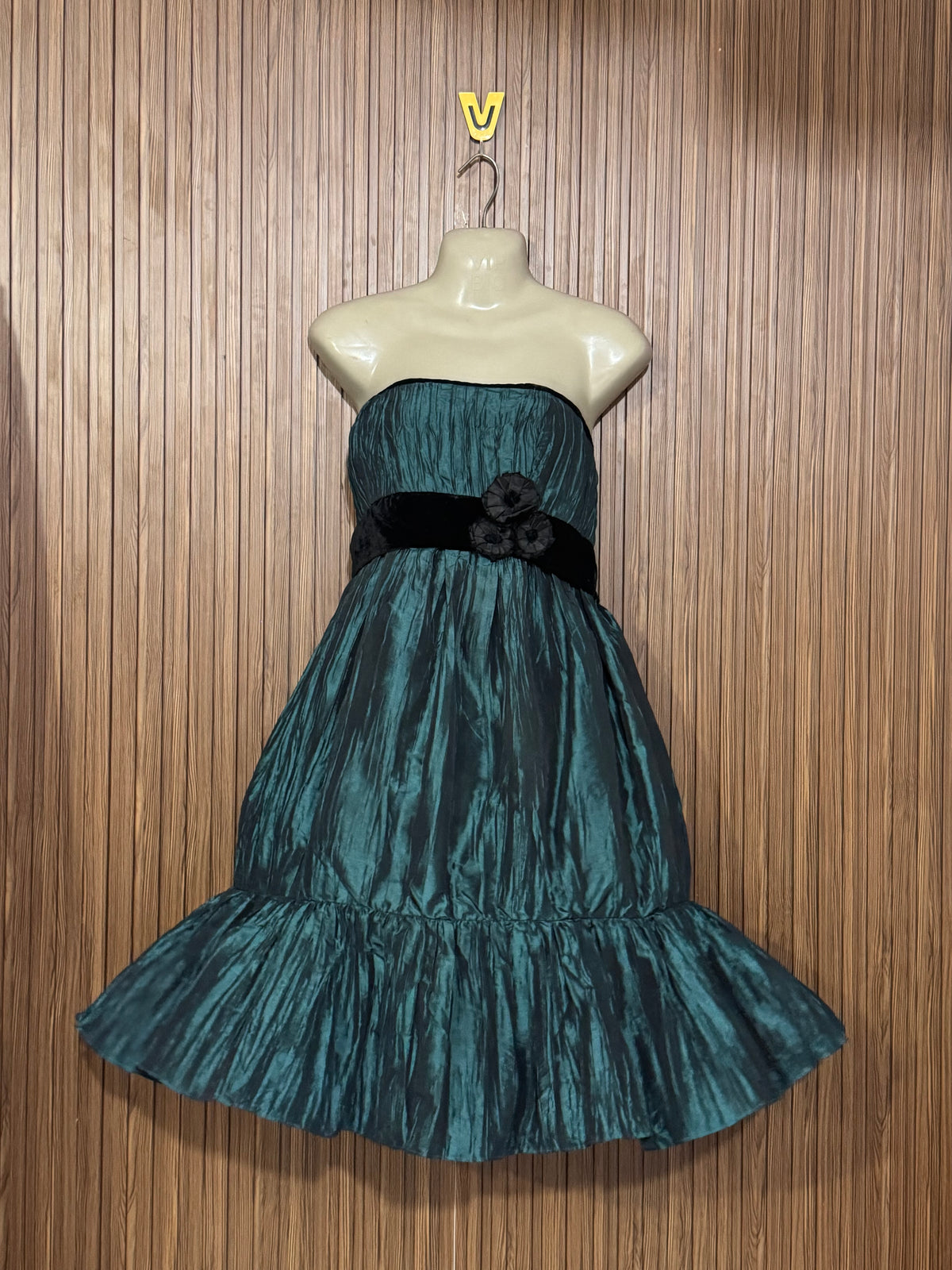 Chest 17 Length 32 Fabric Silk Pearl Allure