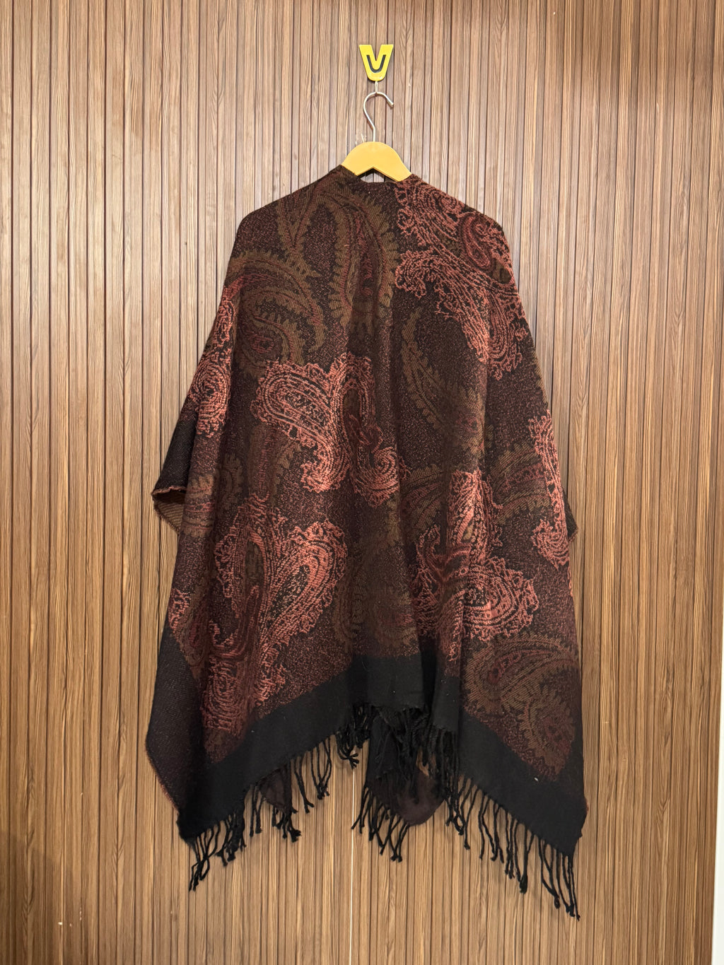 Western Classic Bloom Shawl