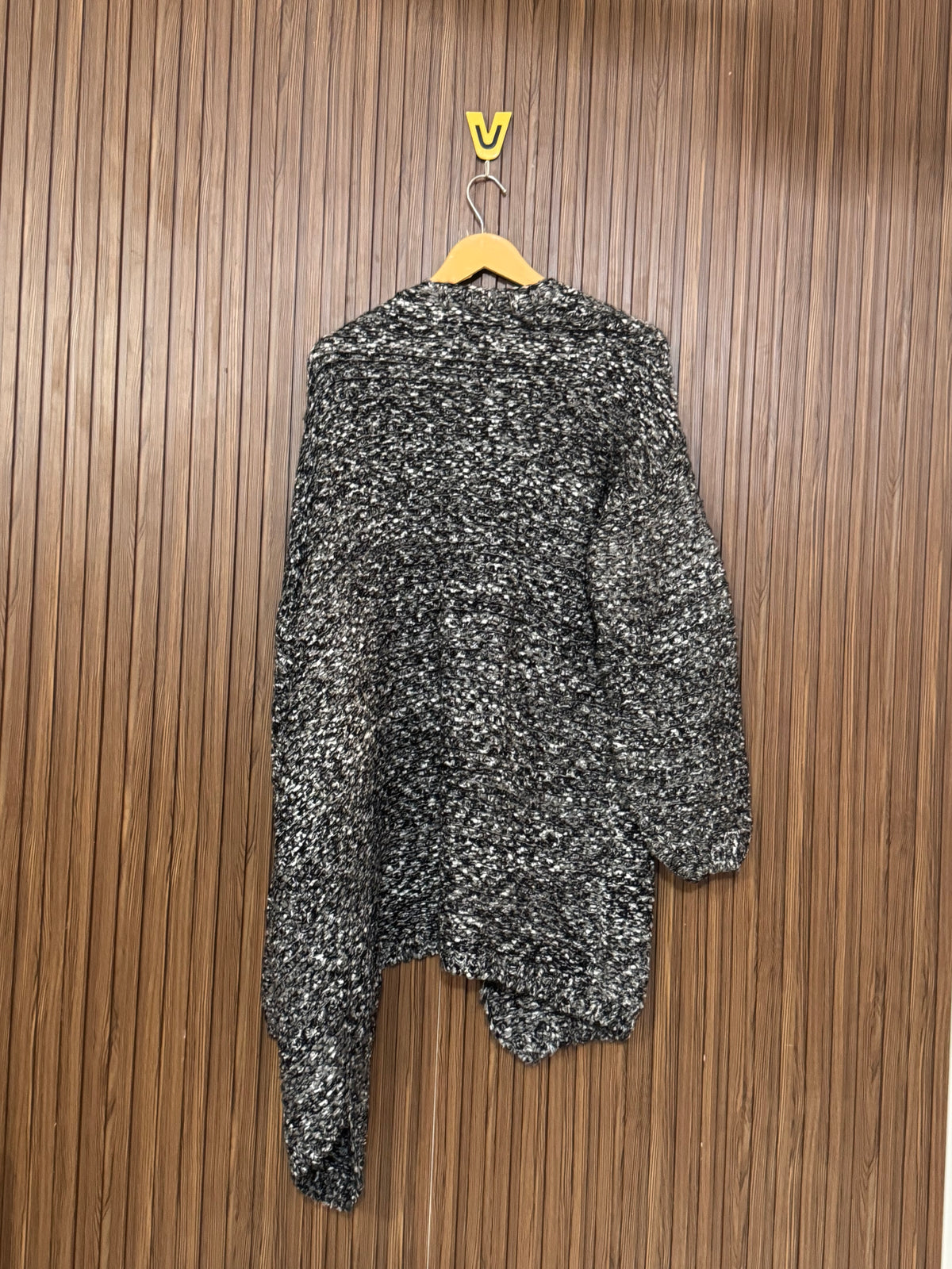 Chest Medium Length 34 Light Knit