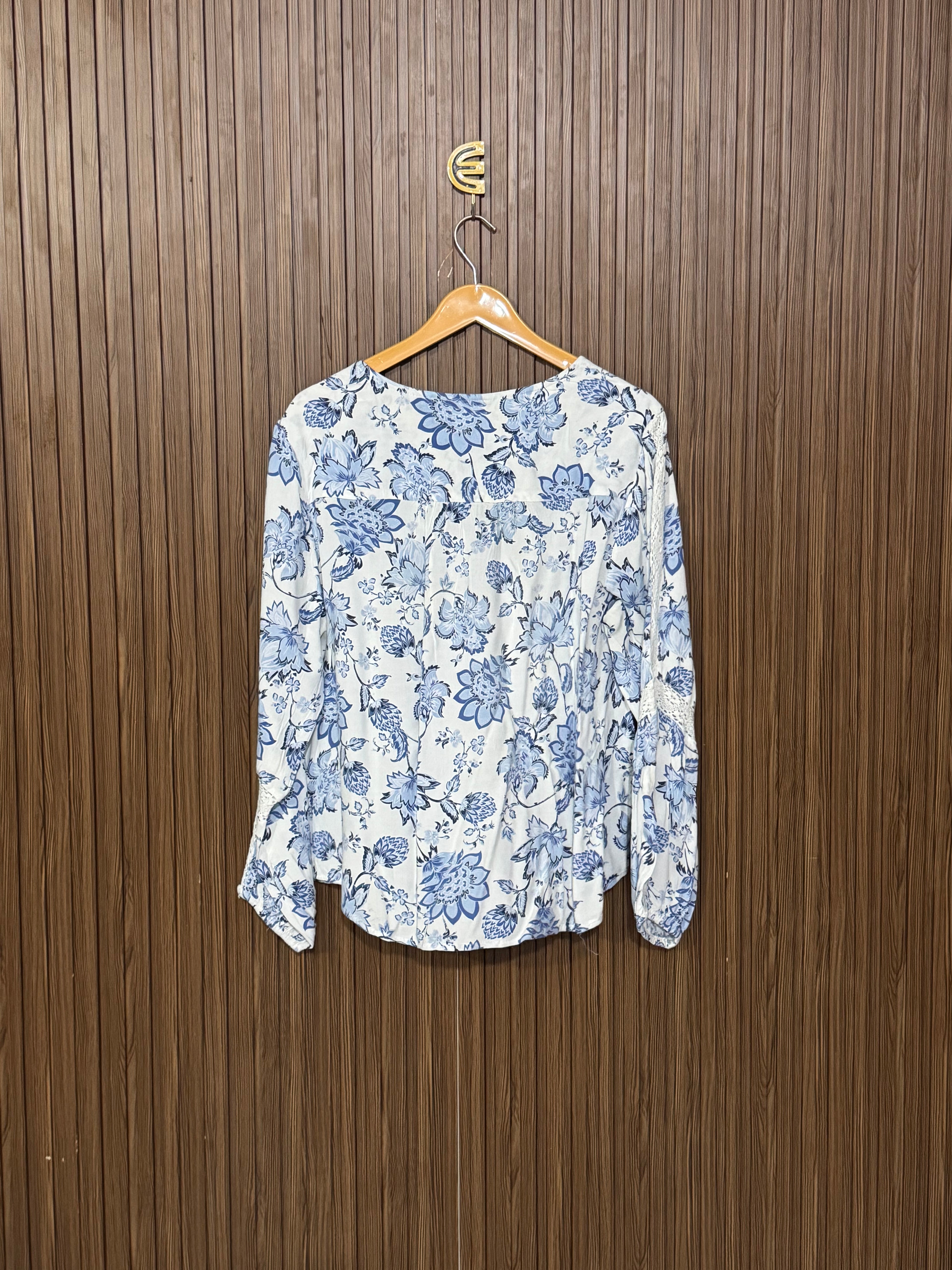Chest 21 Length 24 Fabric Silk Casual Knit Top