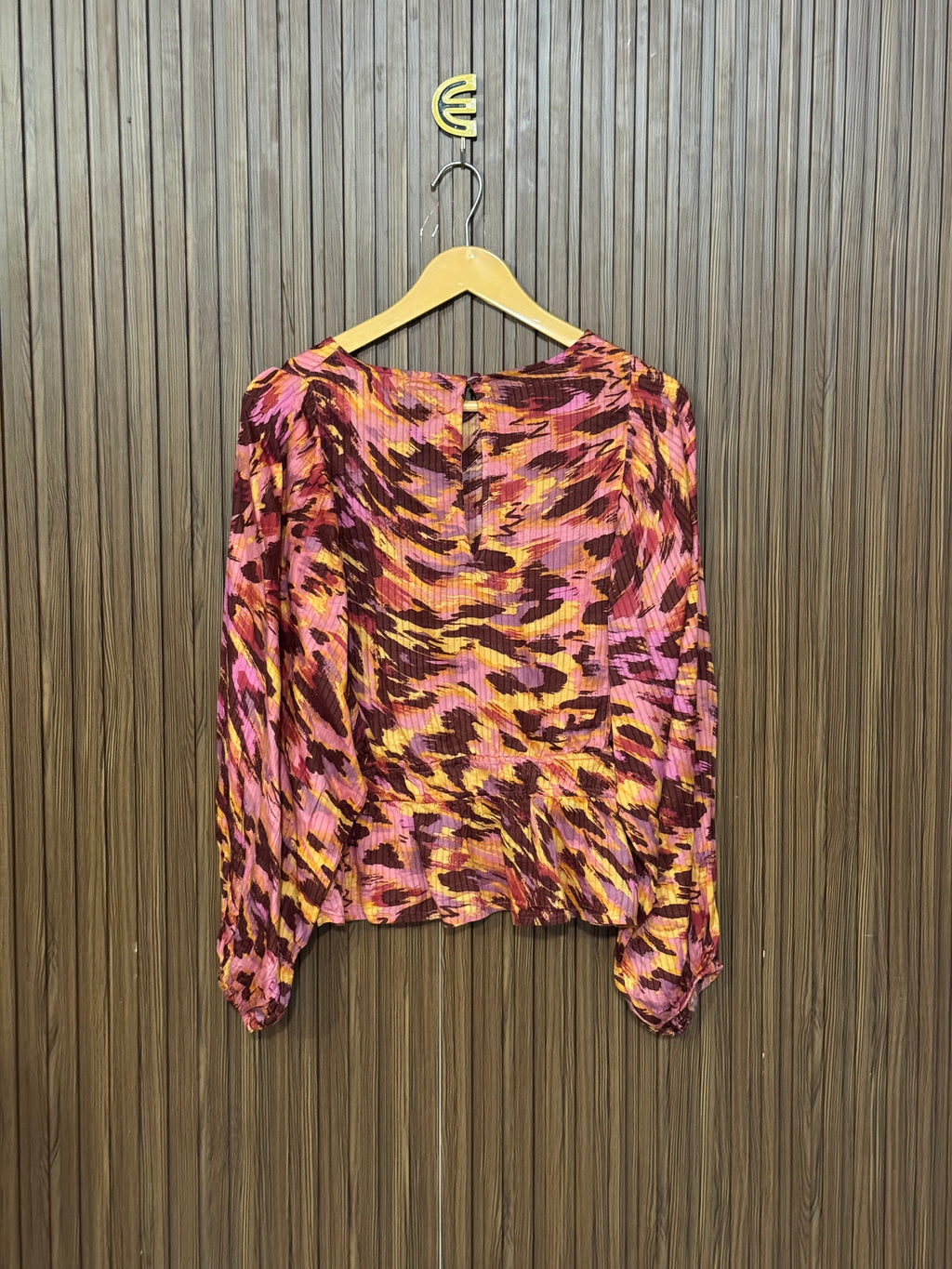 Chest 19 Baggy Length 21 Fabric Shifon Abstract Top