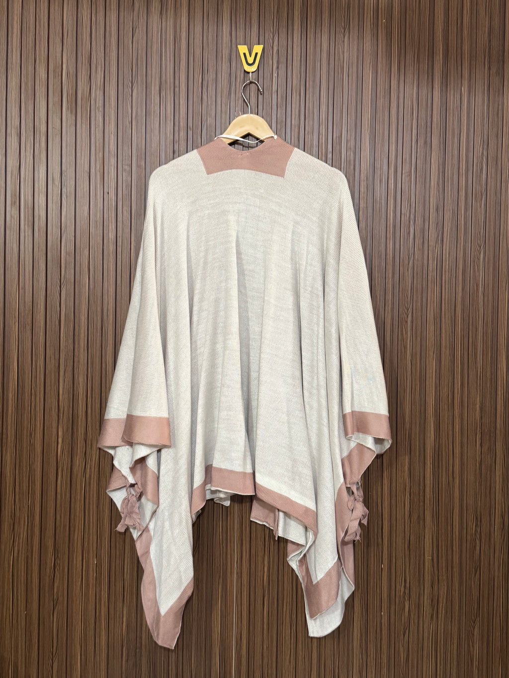 Western Winter Charm Shawl