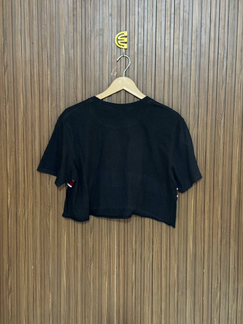 Chest 19 Length 15 Petal Rib Crop