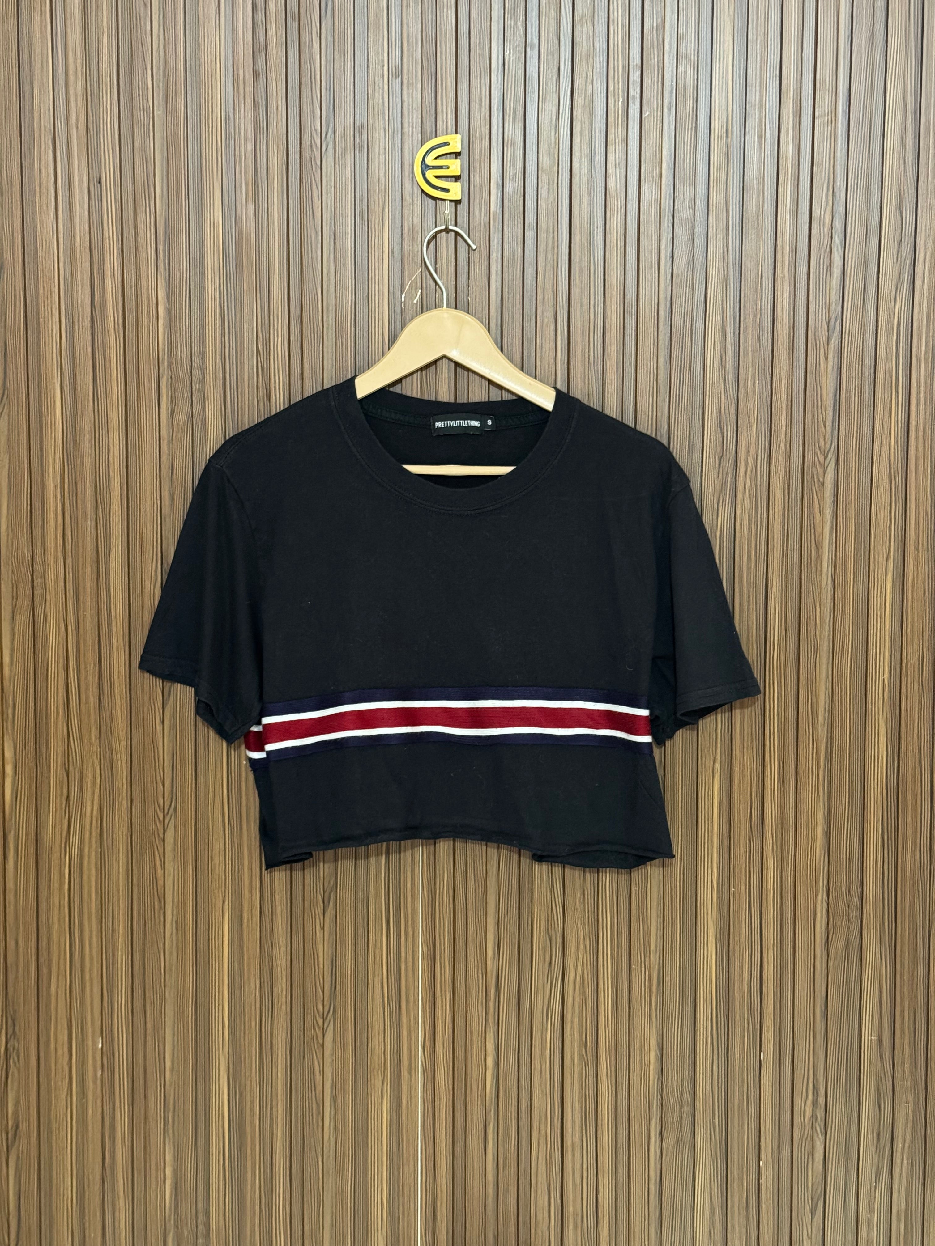 Chest 19 Length 15 Petal Rib Crop