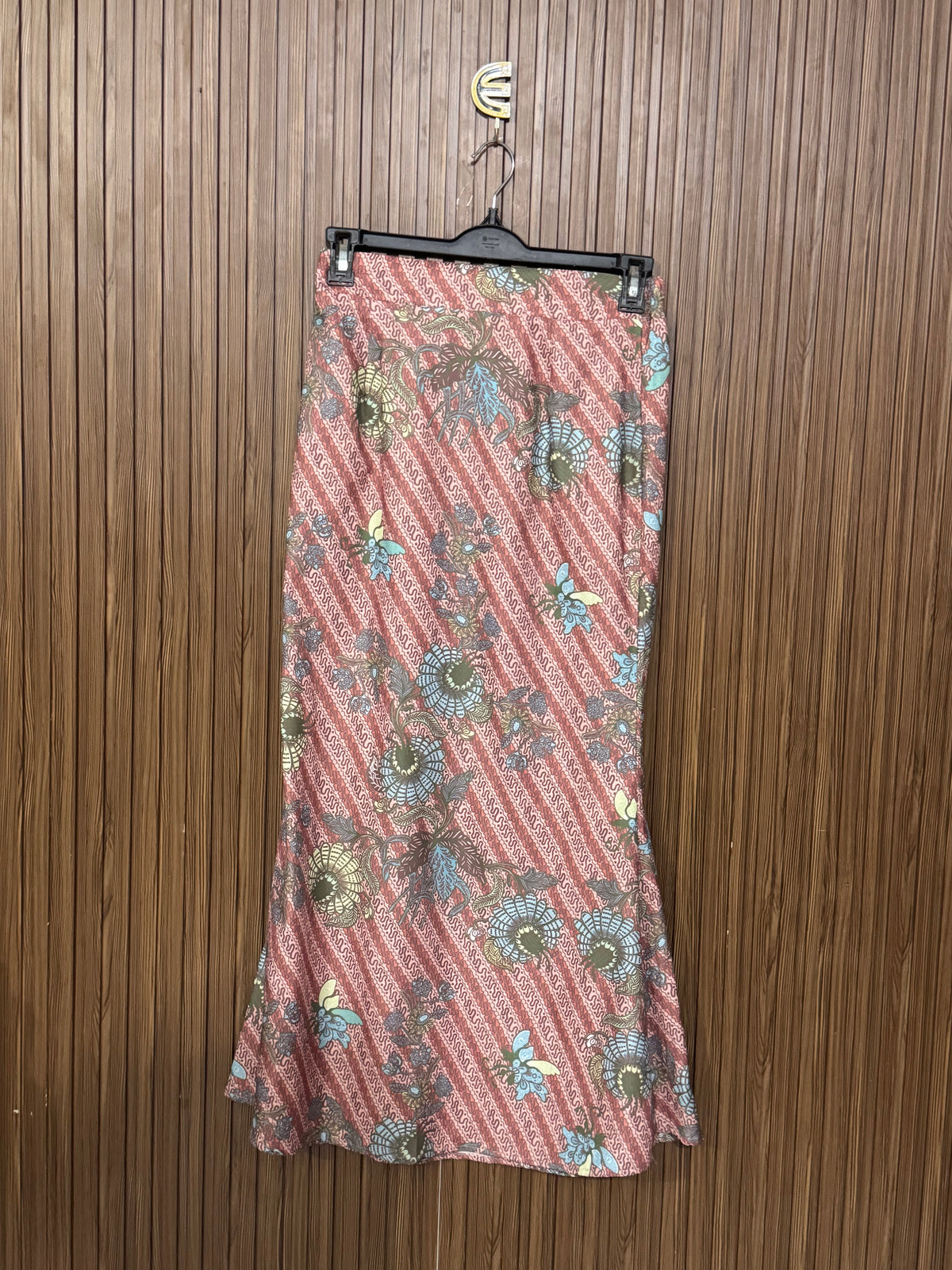Waist 28 to 30 Length 38 Fabric Silk Pencil Style