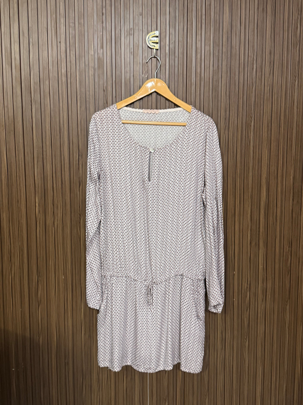 Chest 19 Length 23 Fabric lilen Modern Fit Top