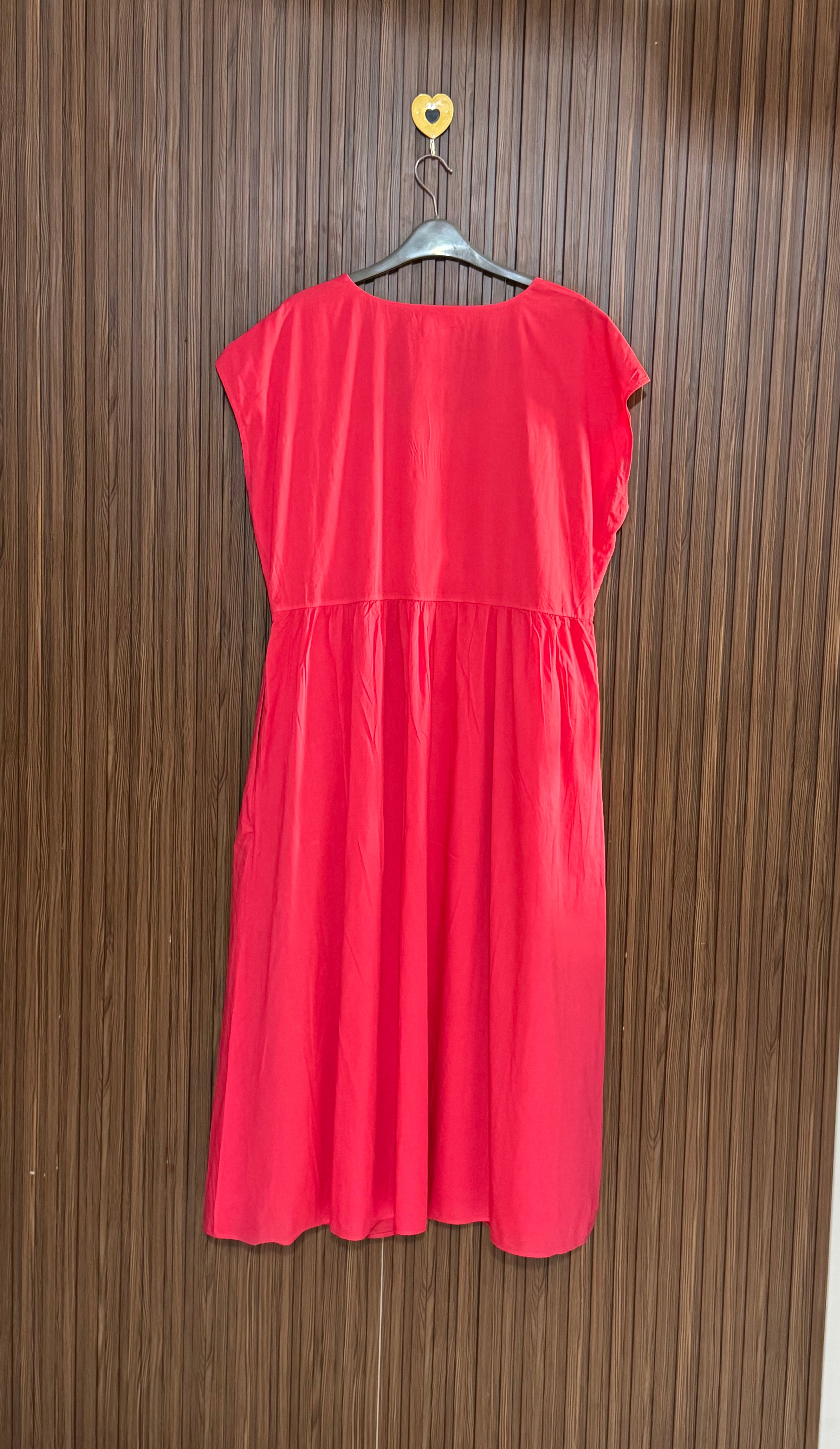 Red Flared V-Neck Long Top