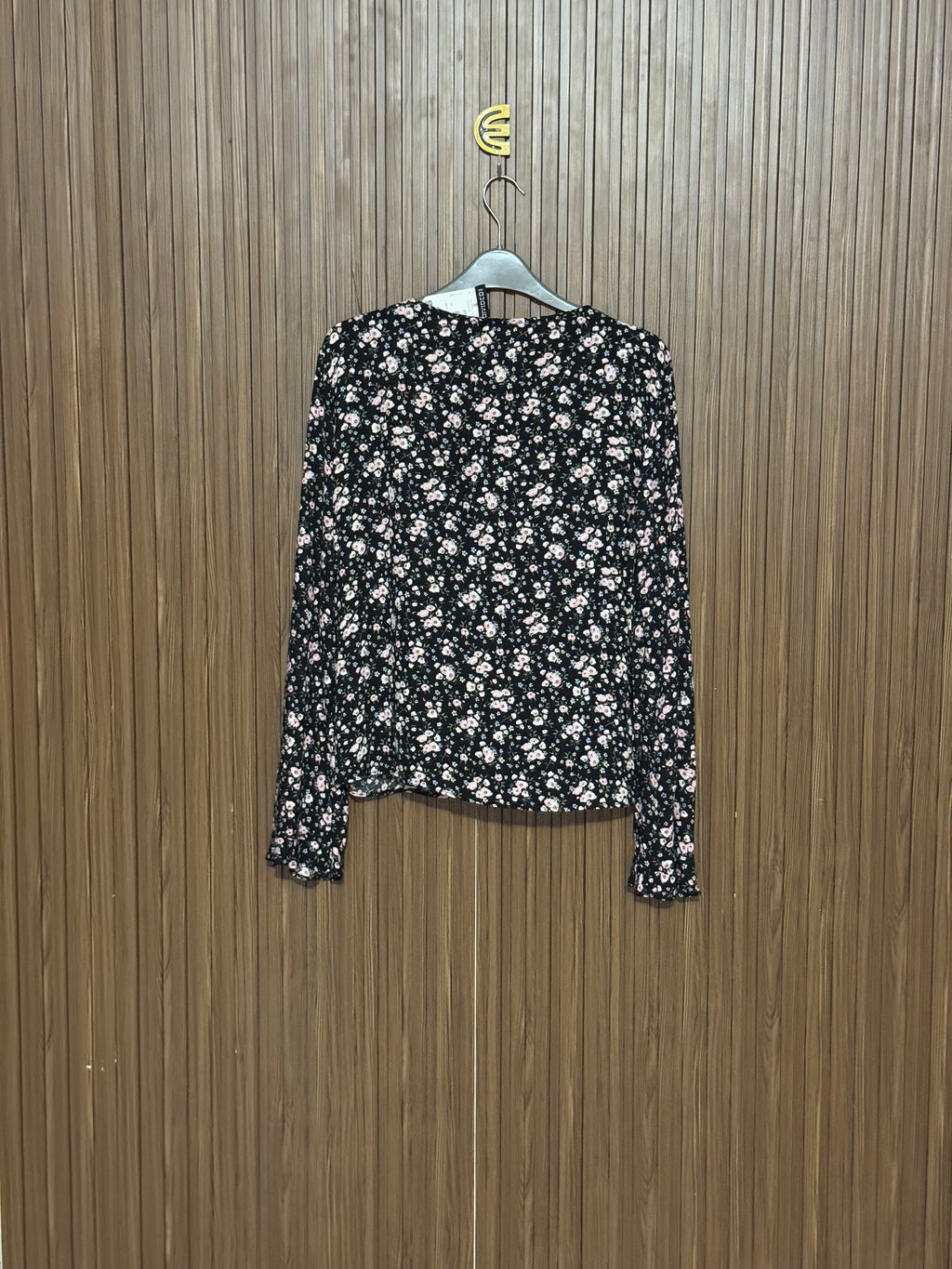 Chest 19 Length 22 Fabric Shifon Black Printed Top