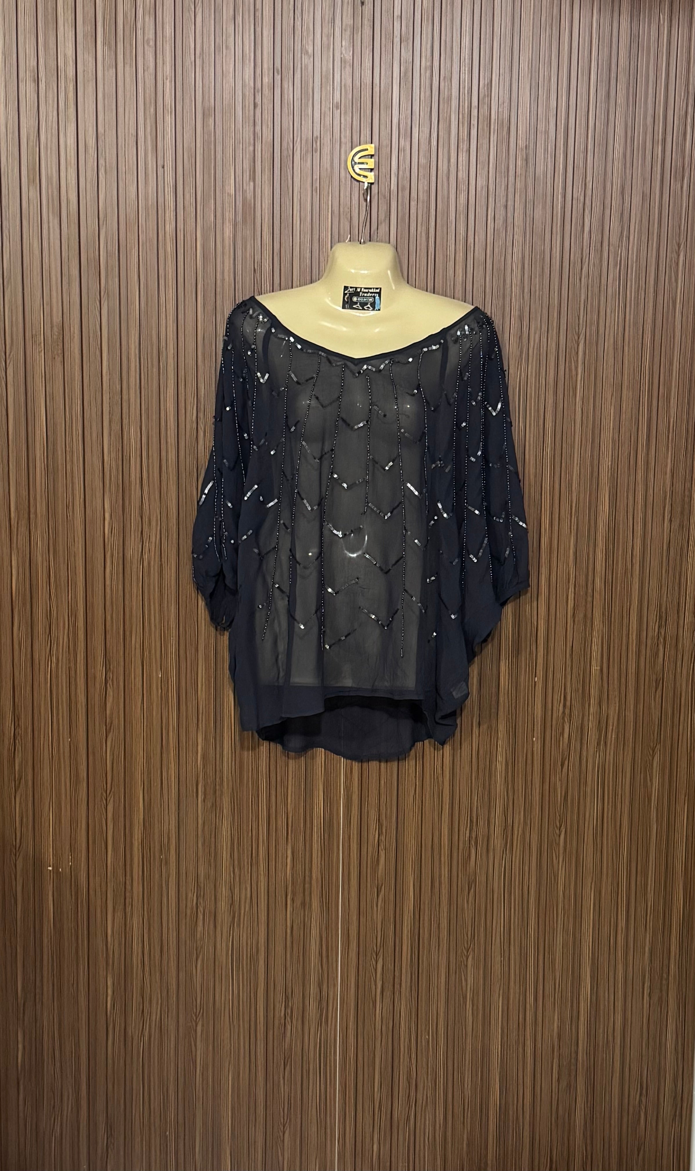 Chest Baggy Length 25 Sequin Top