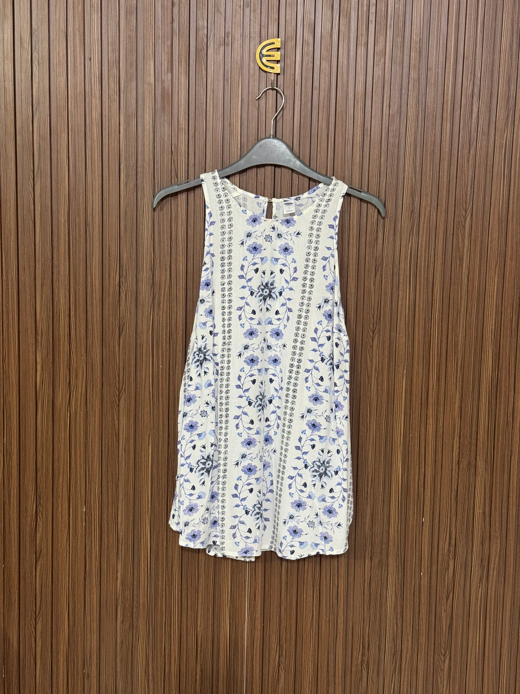 Relaxed Fit Floral Sleeveless Top