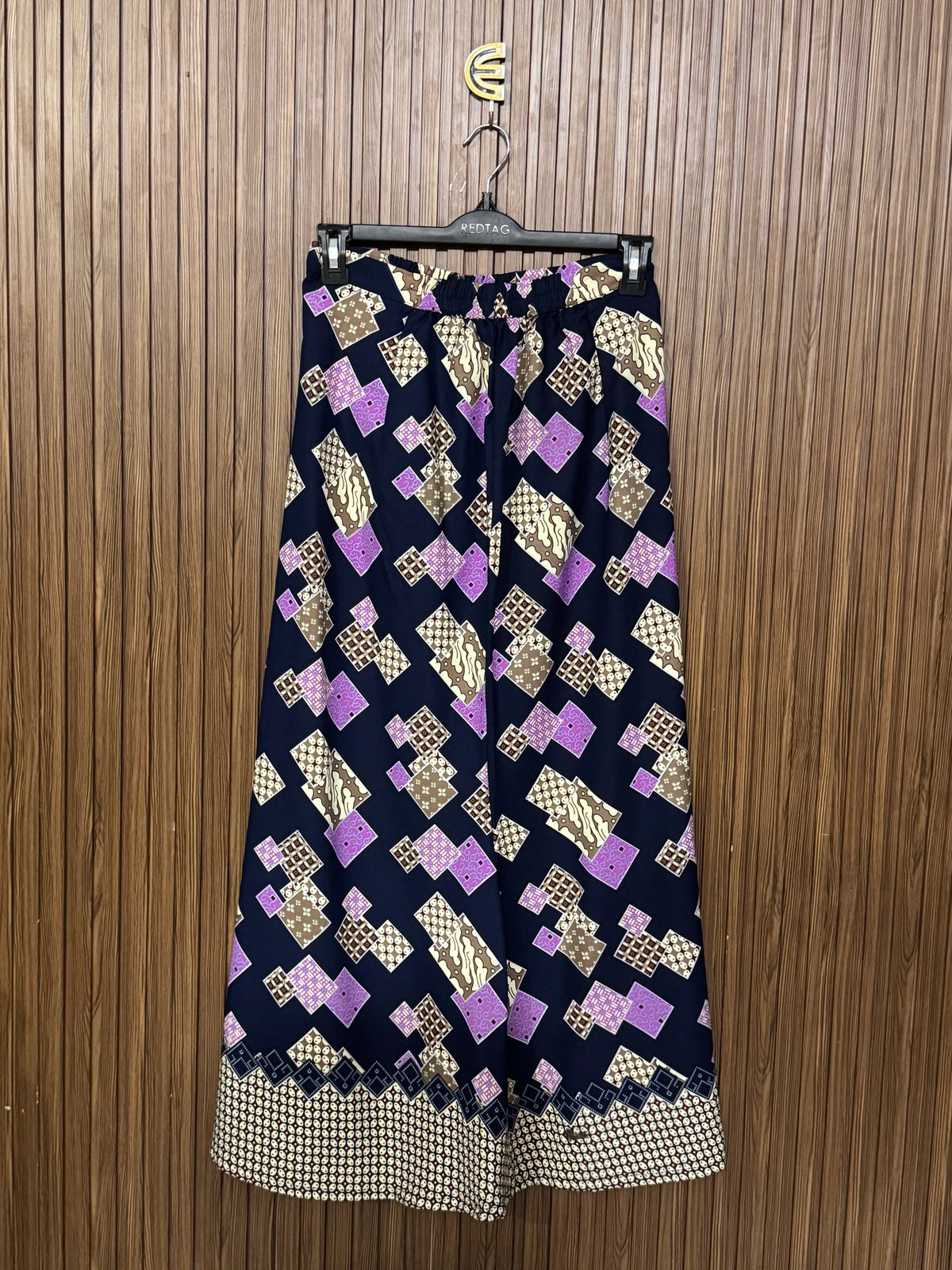 Waist 28 to 30 Length 40 Fabric Silk Layer Style