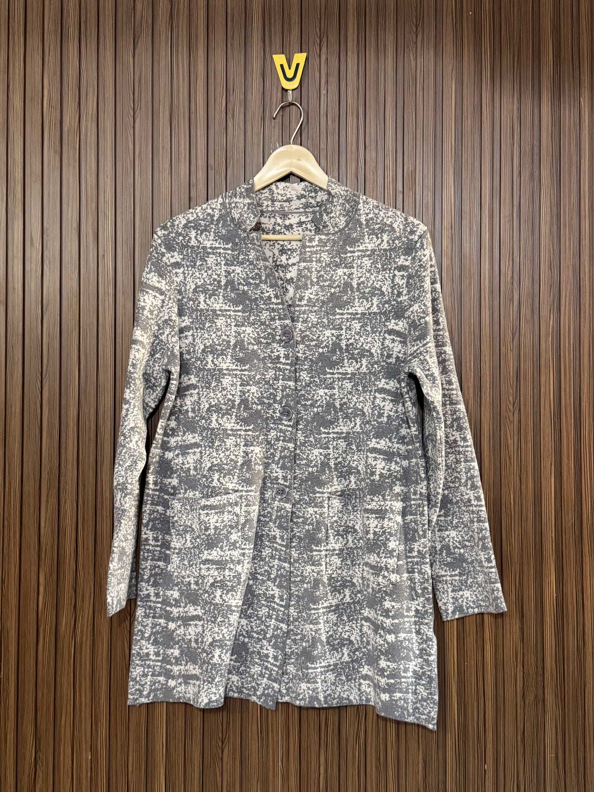 Chest 18 Length 29 Wool Front Open