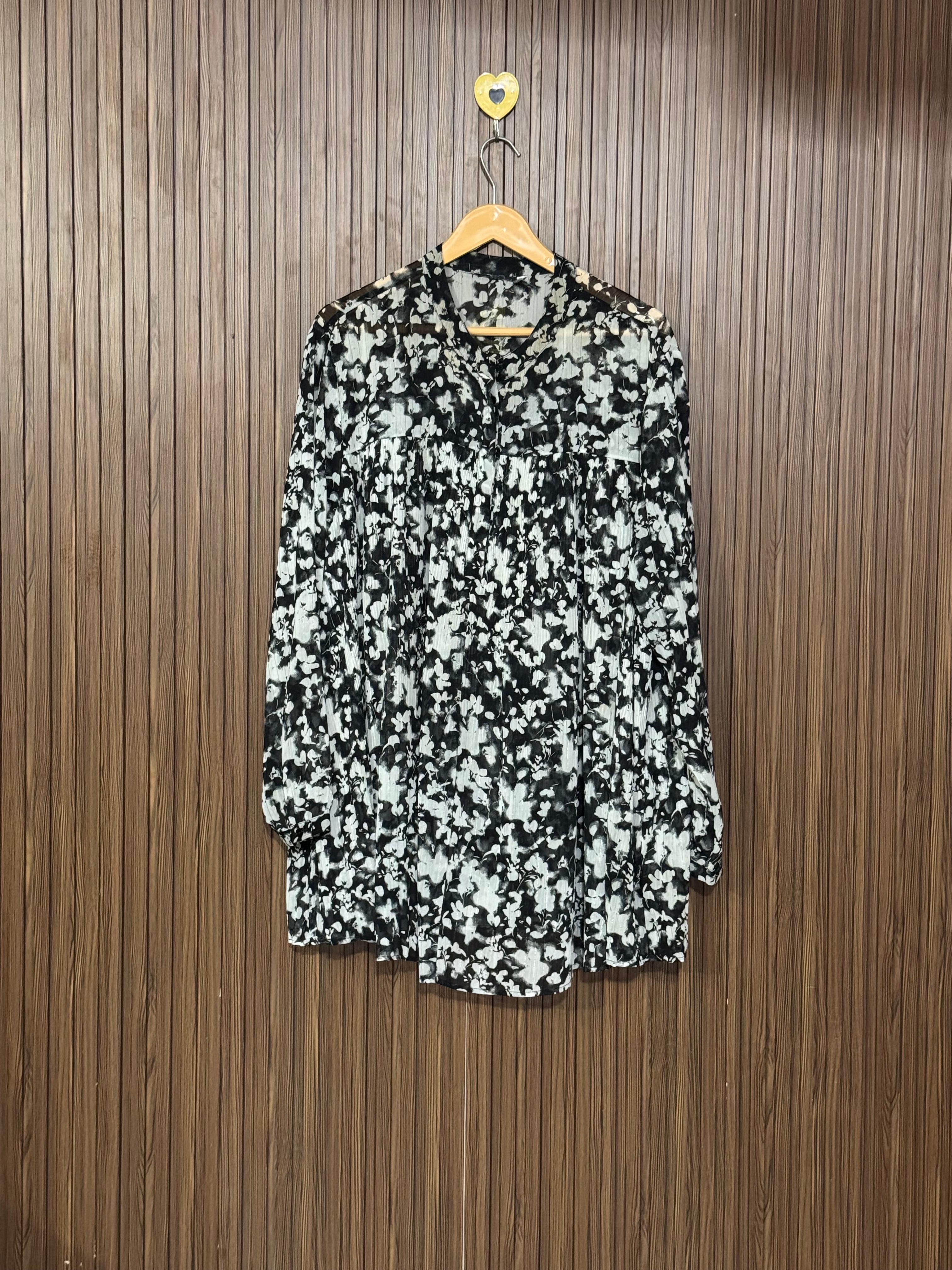 Button Detail Long Top