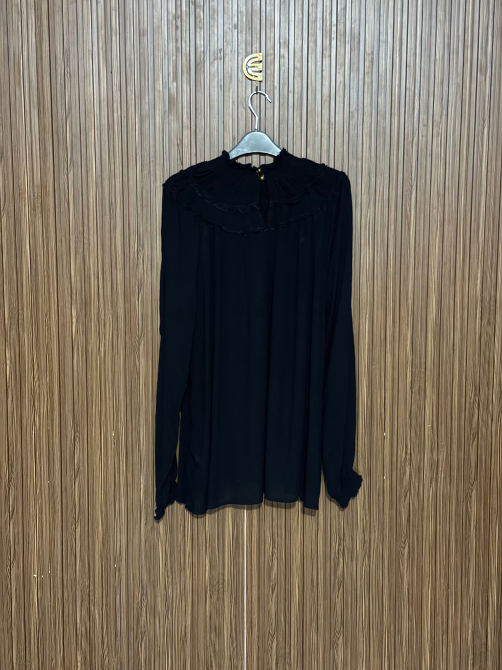 Chest 24 Length 30 Fabric Shifon Black High Neck Top