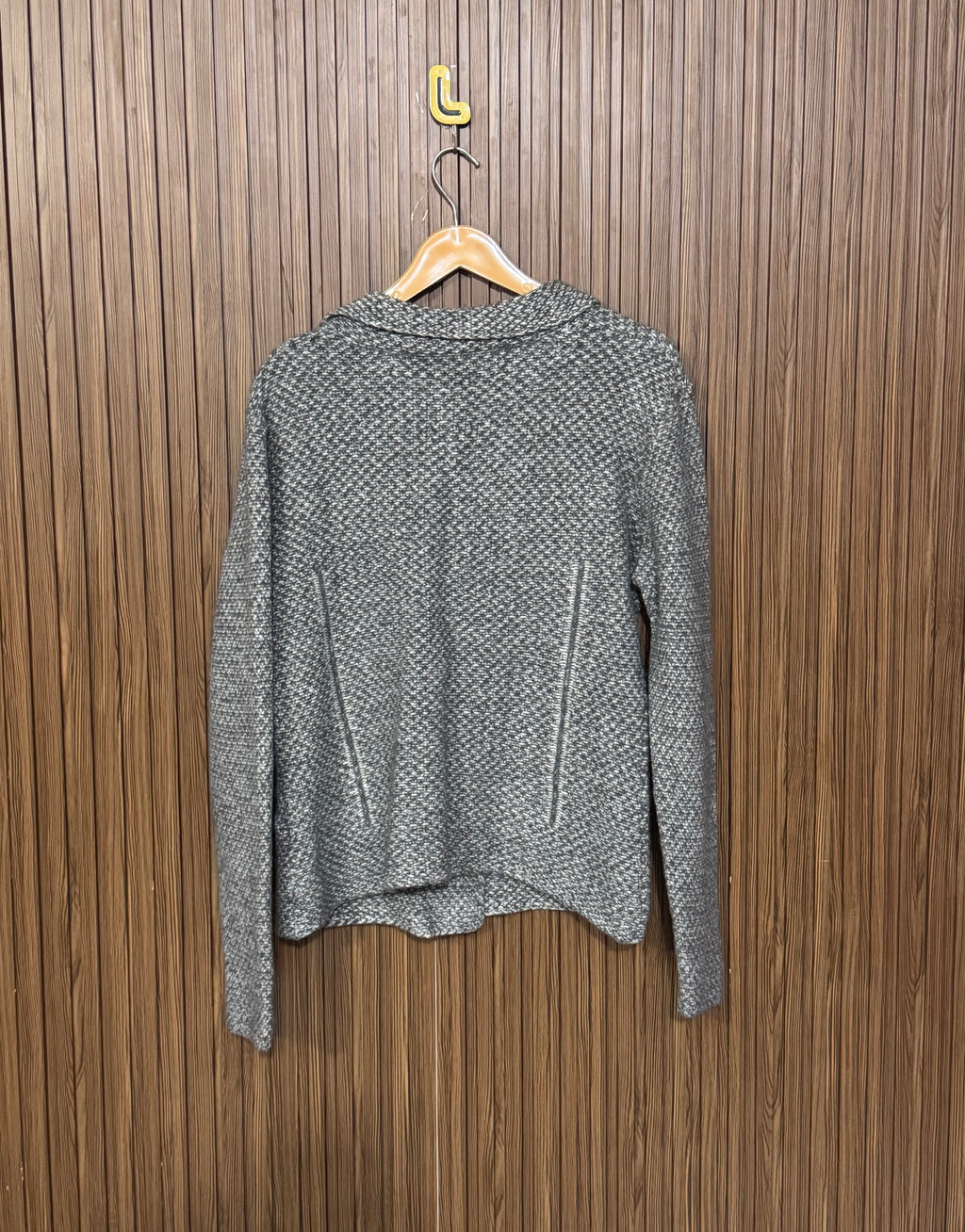 Chest 22 Length 23 Berry Heavy Sweater