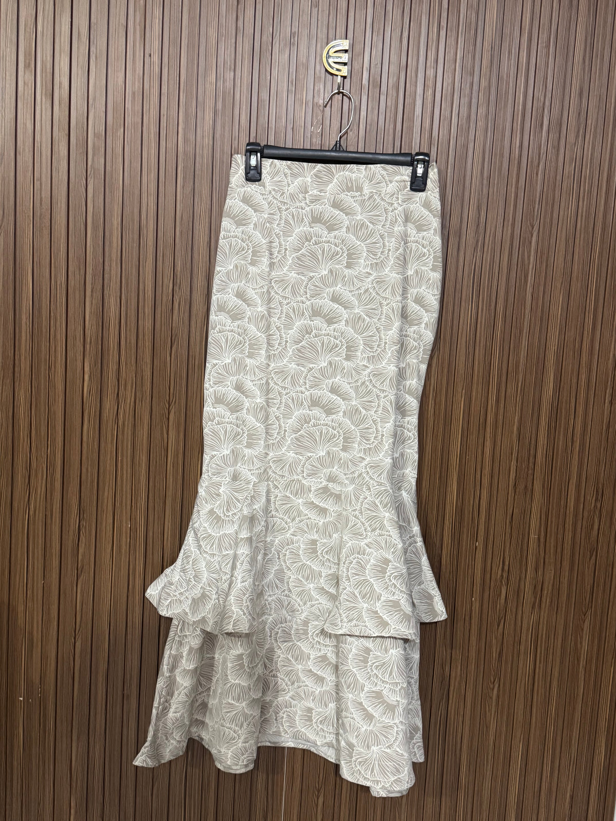 Waist 24 to 26 Length 40 Fabric Silk Floral Style
