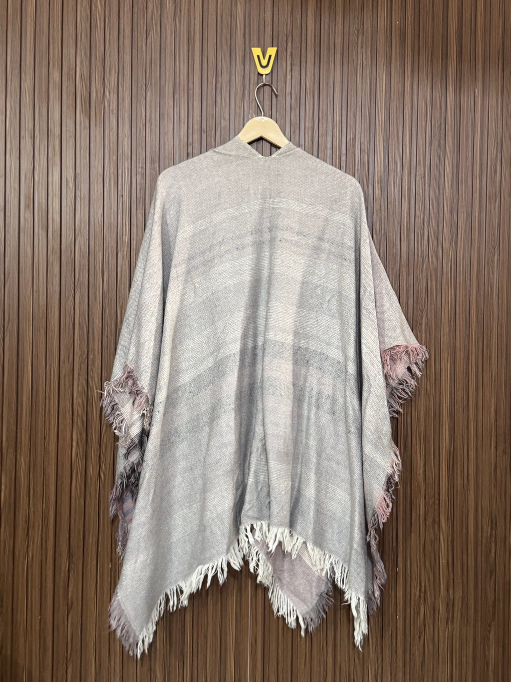 Western Floral Grace Shawl