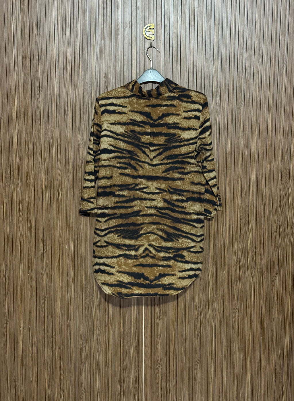 Chest 19 Length 30 Fabric Shifon Tiger Print Casual Top
