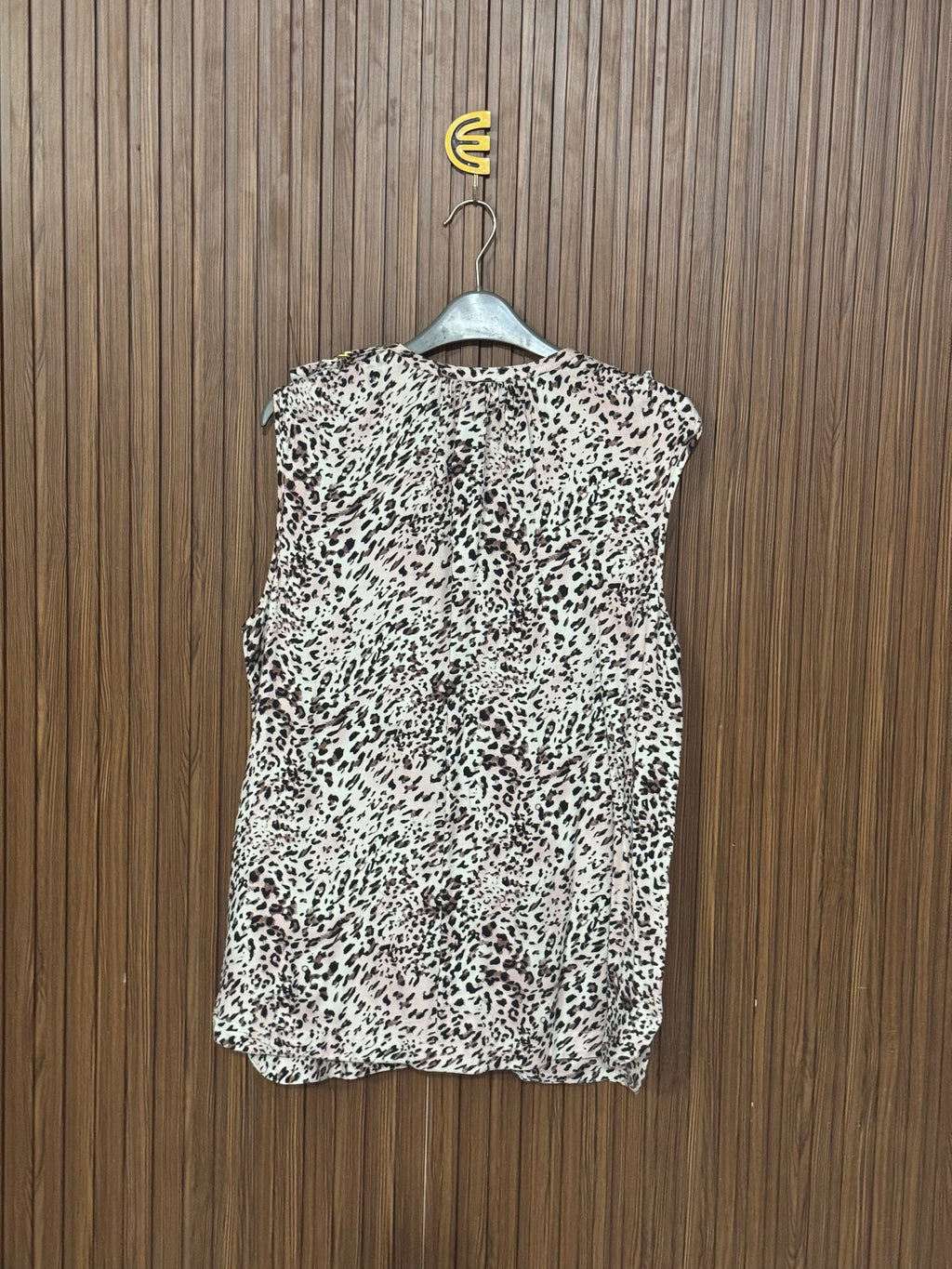Leopard Print Sleeveless Top