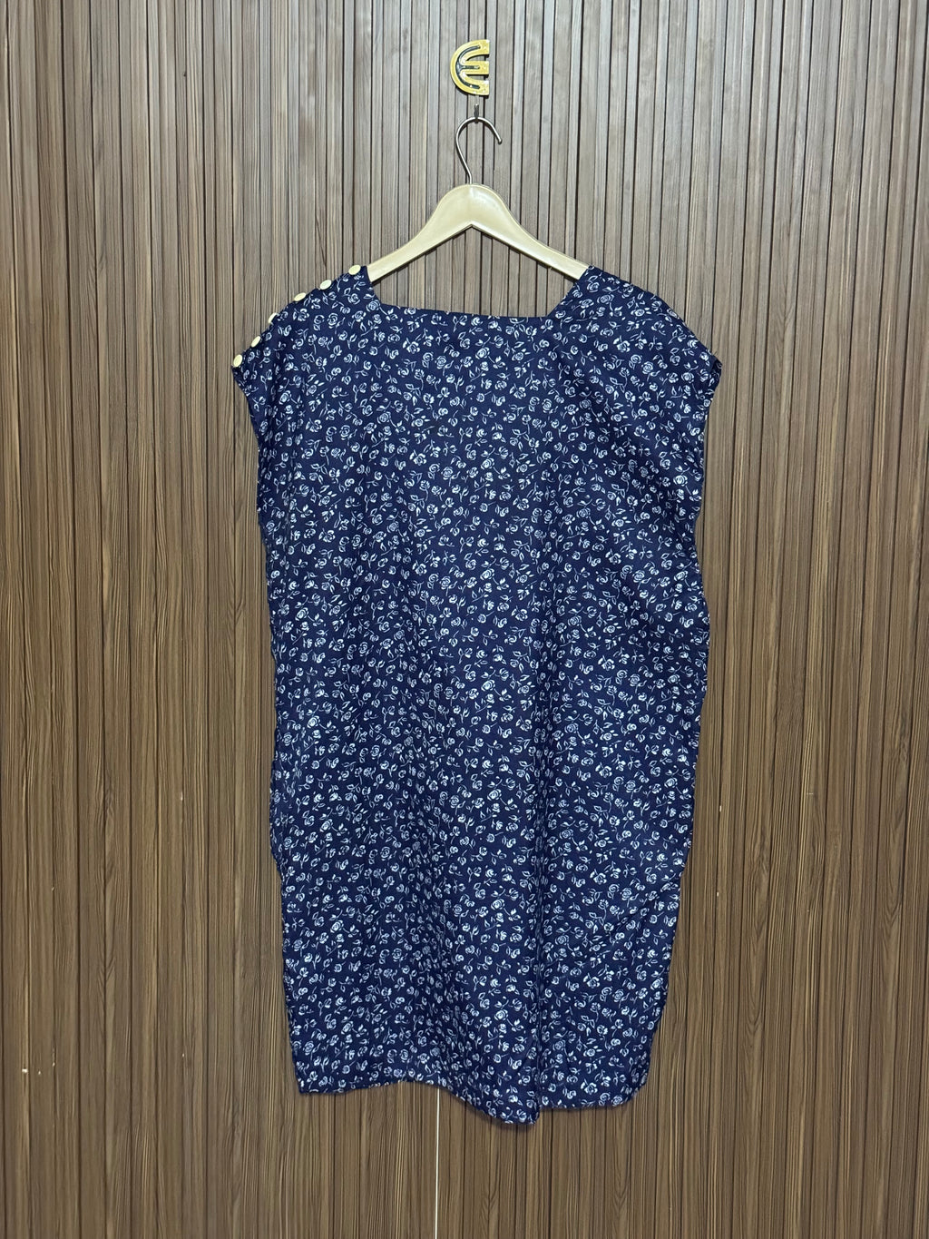 Sleeveless Printed Long Top