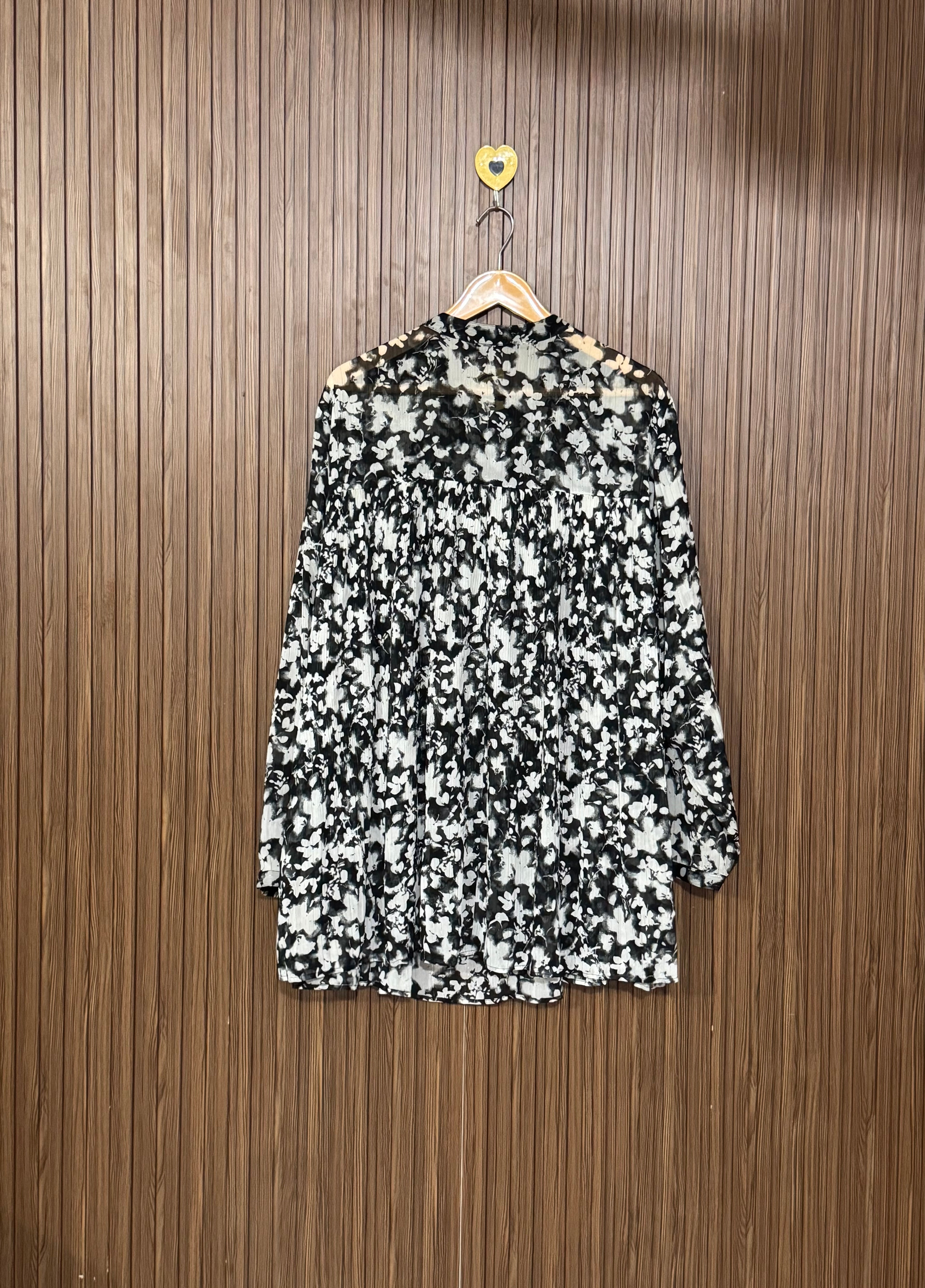 Button Detail Long Top