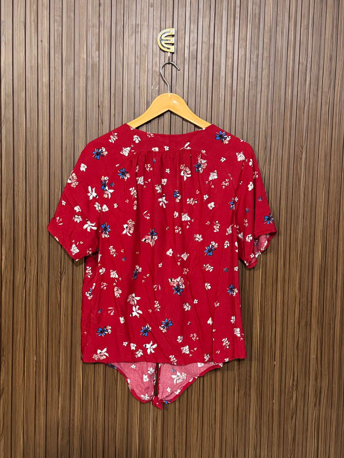 Chest 21 Length 23 Fabric Silk Playful Sleeves
