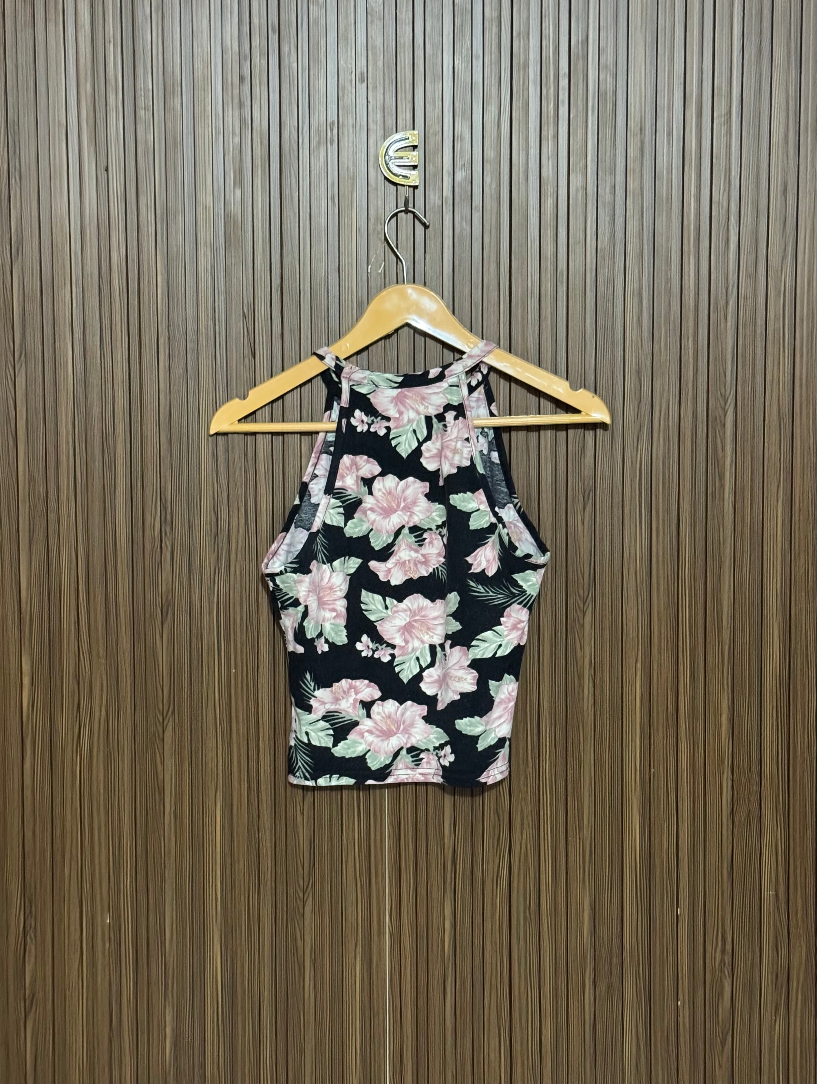 Chest 15 Length 17 Black Floral