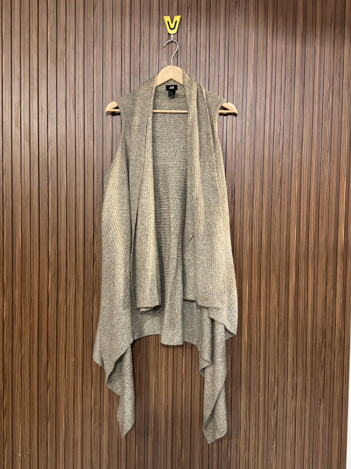 Chest Large Length 32 Fuzzy Front Open