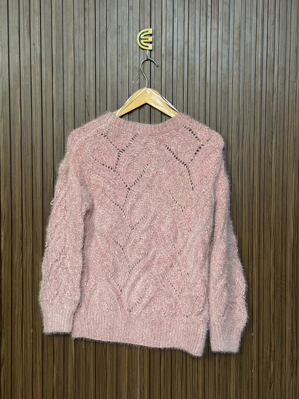 Chest 17 Length 32 Soft Sweater