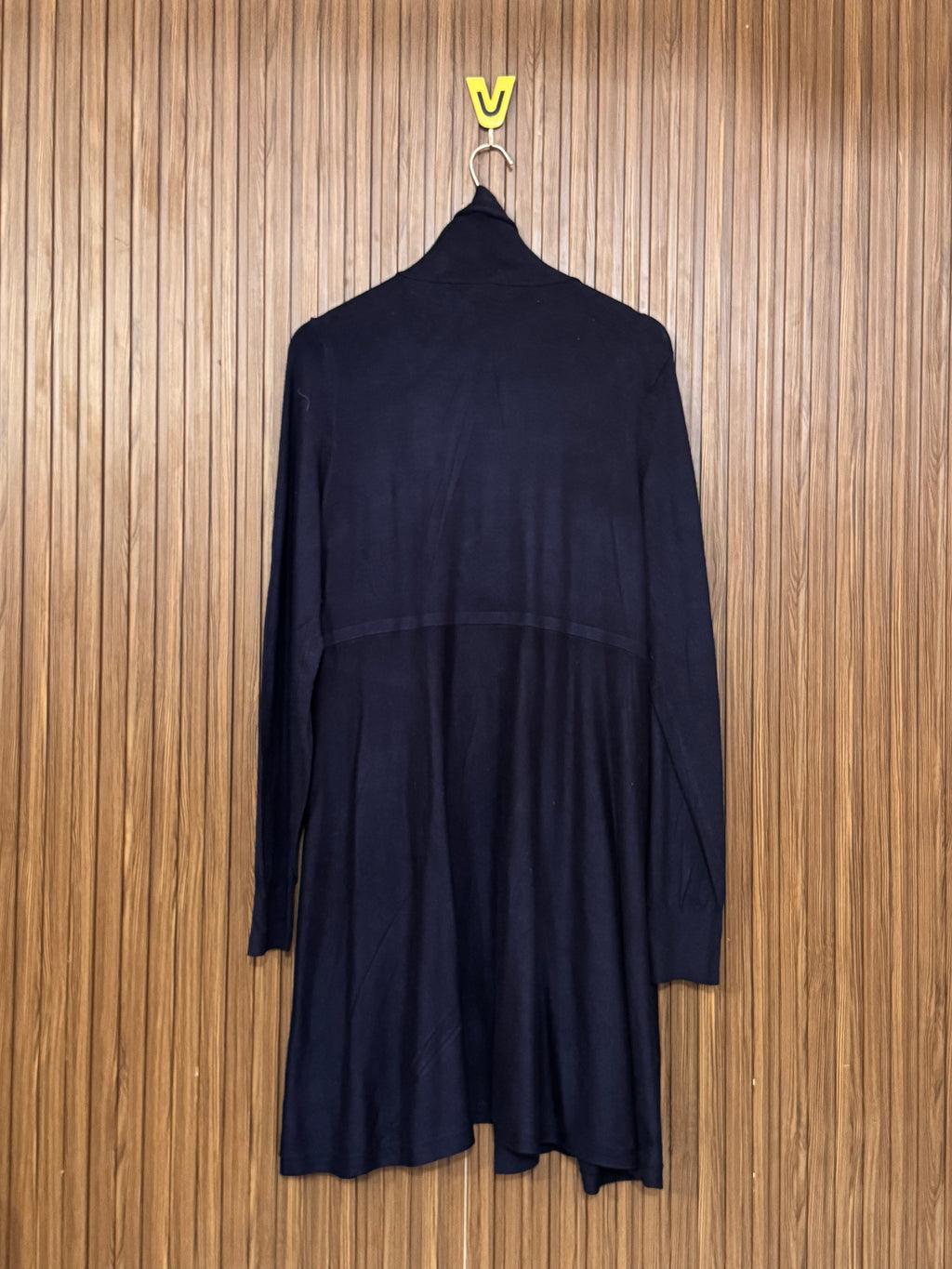 Chest Medium Length 37 Cozy Style