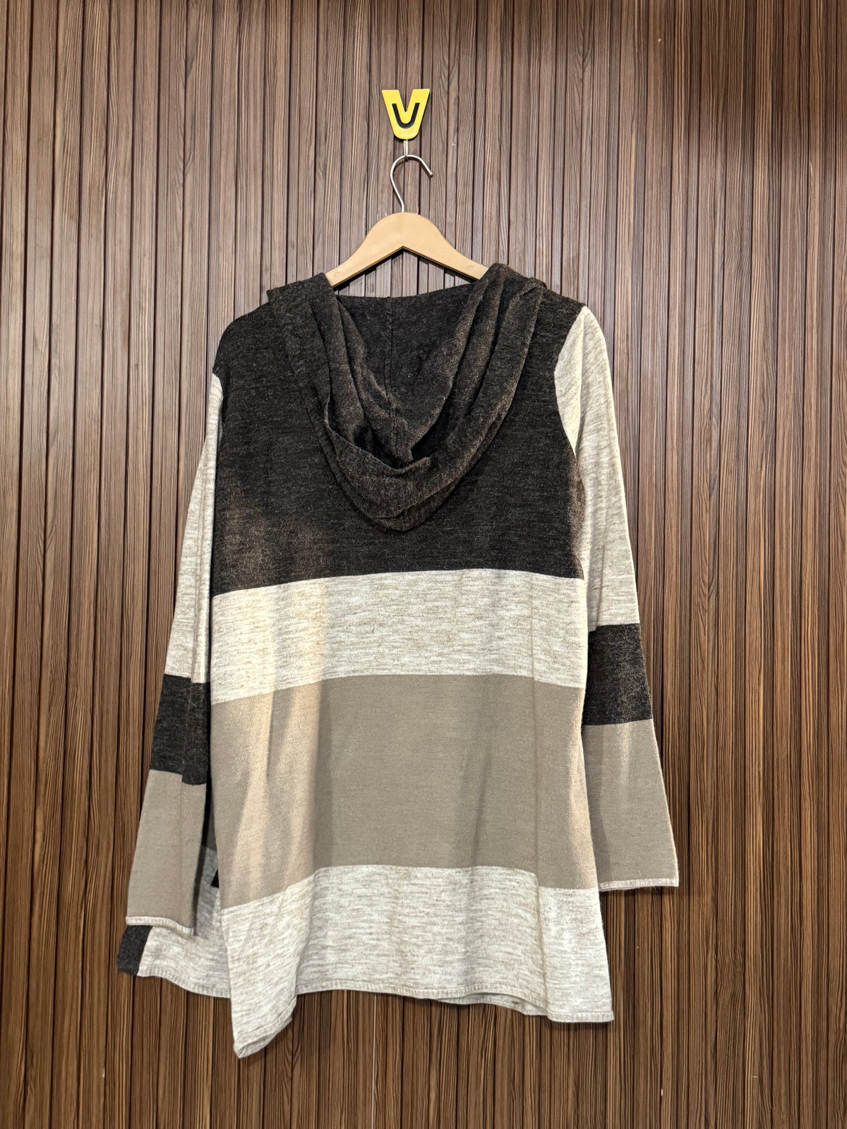 Chest Large Length 30 Ribbed Front Open