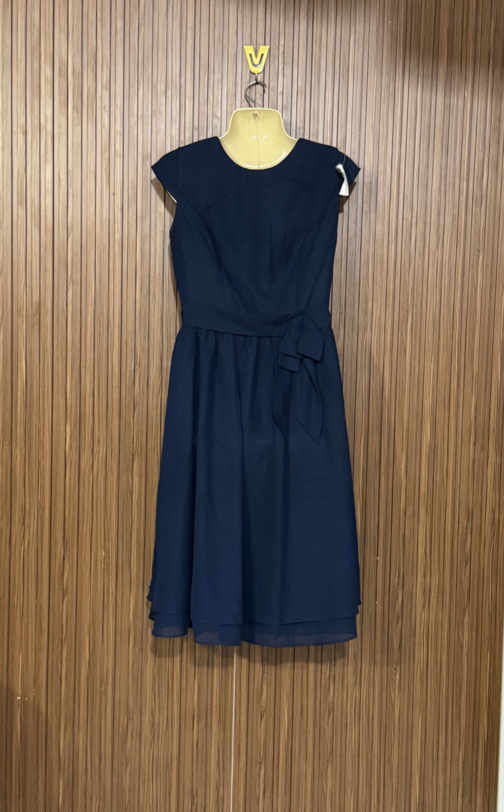 Chest 14 Length 40 Fabric Silk Button Dress