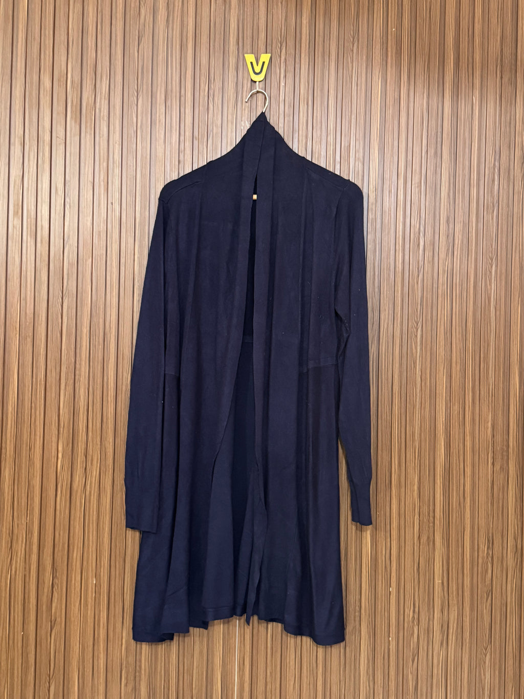 Chest Medium Length 37 Cozy Style