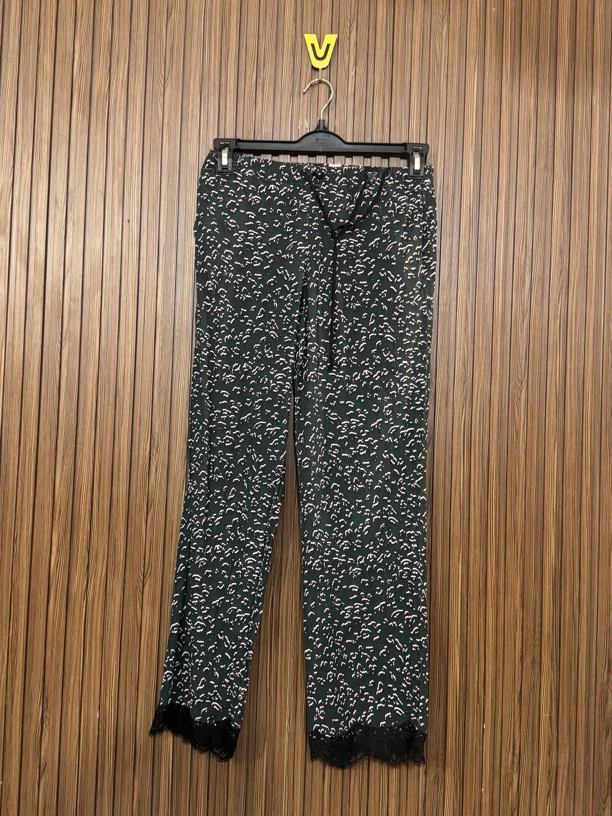 Waist 30 to 32 Length 36 Fabric Silk Classic Finish