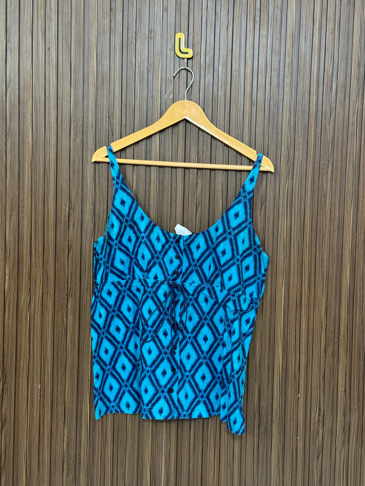 Chest 18 Length 24 Fabric Silk Satin Sleeveless